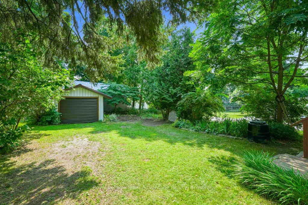 Photo 29 of 71 Gibson Street, Parry Sound — HOMEH