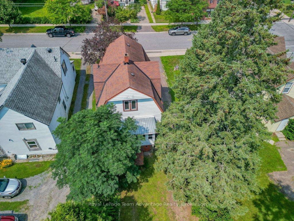 Photo 31 of 71 Gibson Street, Parry Sound — HOMEH
