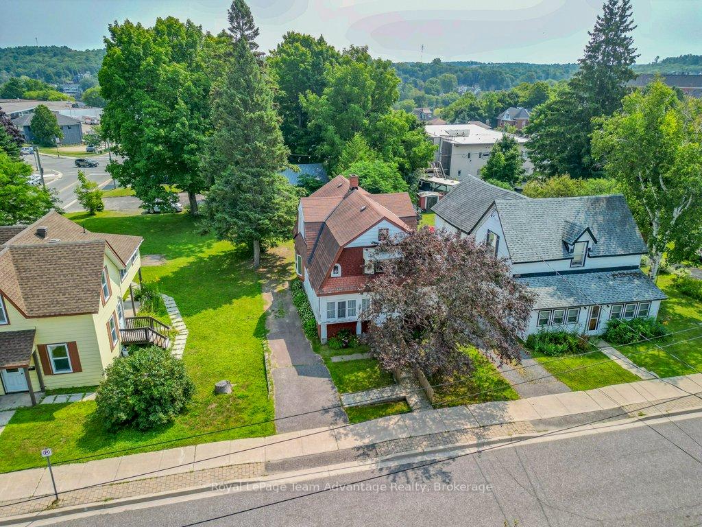Photo 37 of 71 Gibson Street, Parry Sound — HOMEH