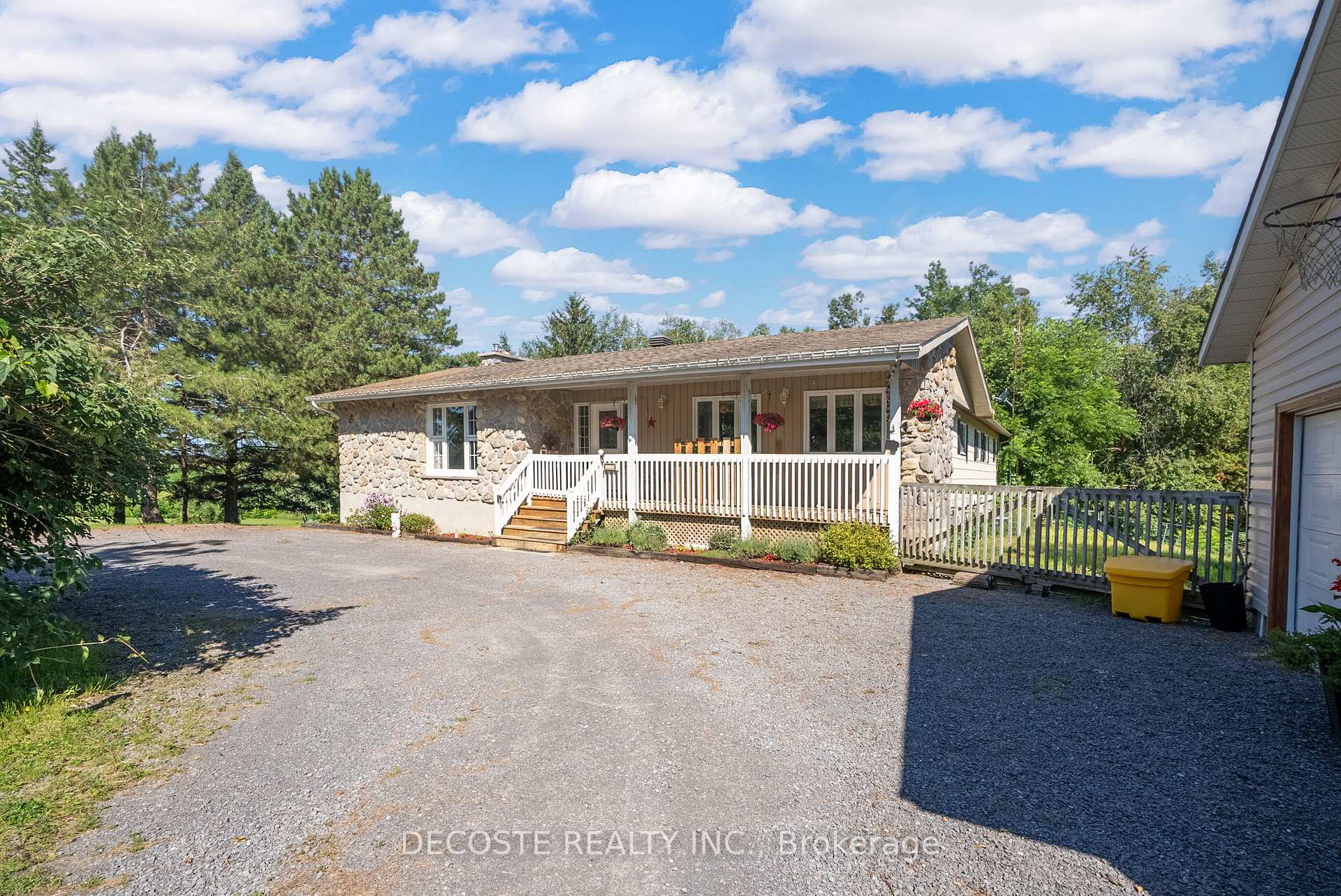 Photo 2 of 21275 Mccormick Road, North Glengarry, North Glengarry (Lochiel) Twp — HOMEH