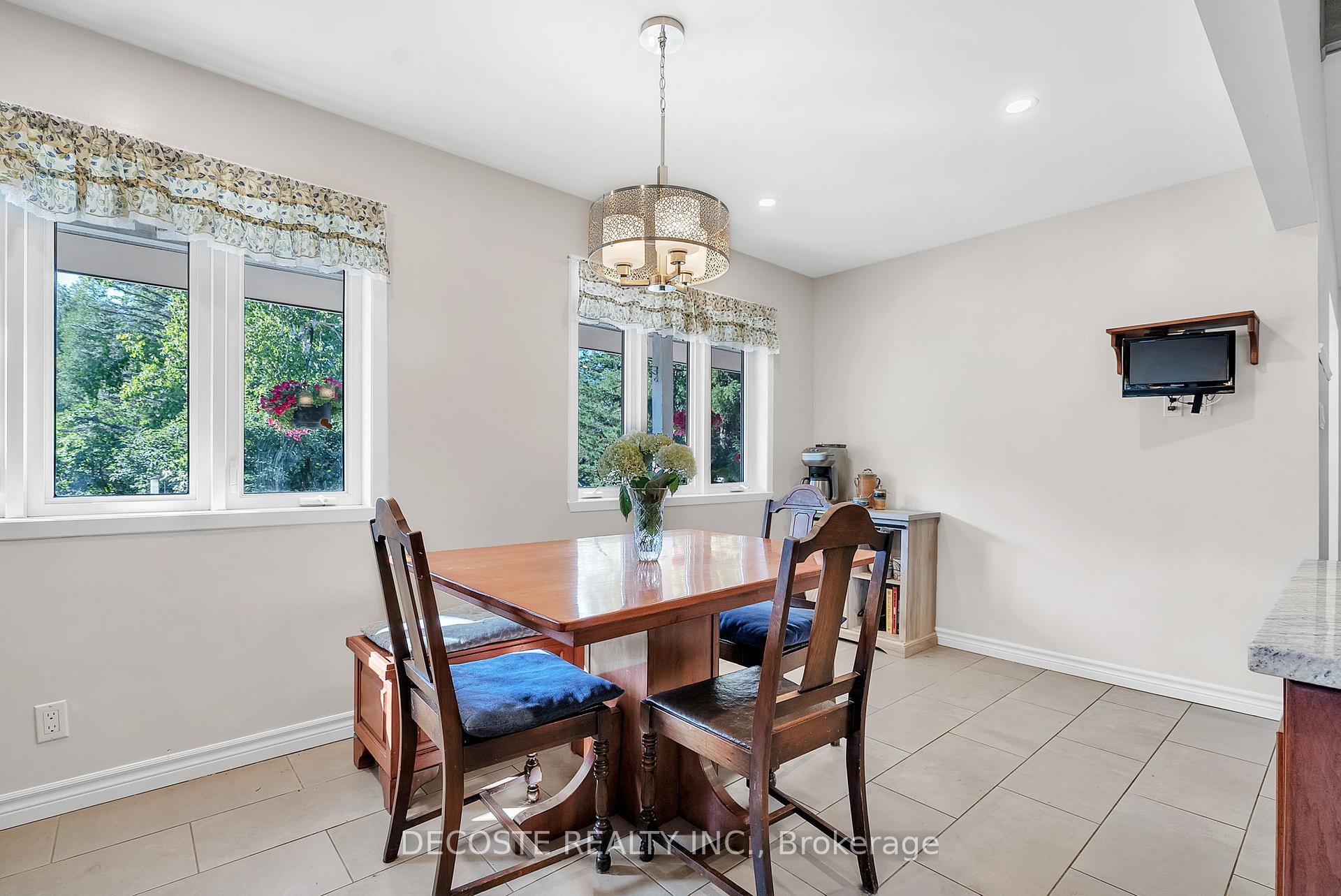 Photo 12 of 21275 Mccormick Road, North Glengarry, North Glengarry (Lochiel) Twp — HOMEH