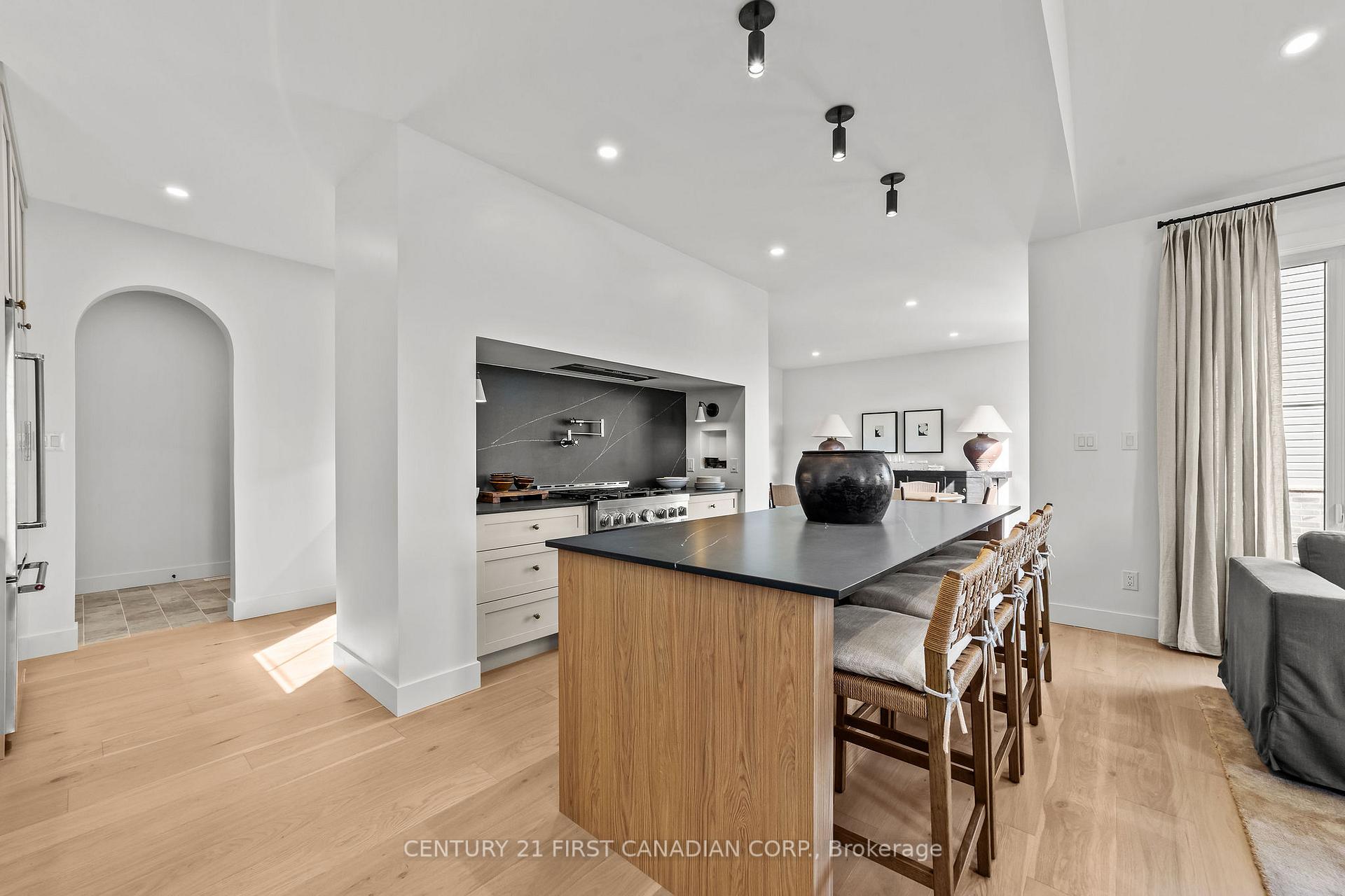 Photo 15 of 8 Sheldabren Street, North Middlesex, Alisa Craig — HOMEH