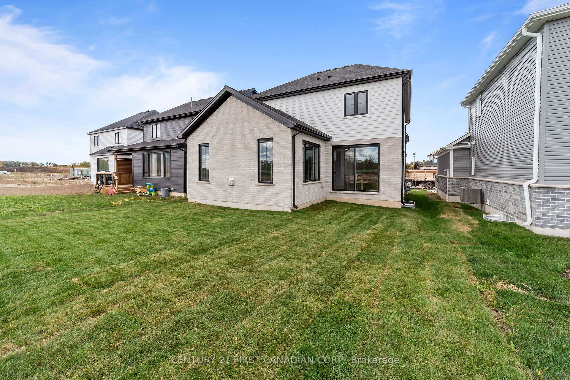 Photo 42 of 8 Sheldabren Street, North Middlesex, Alisa Craig — HOMEH