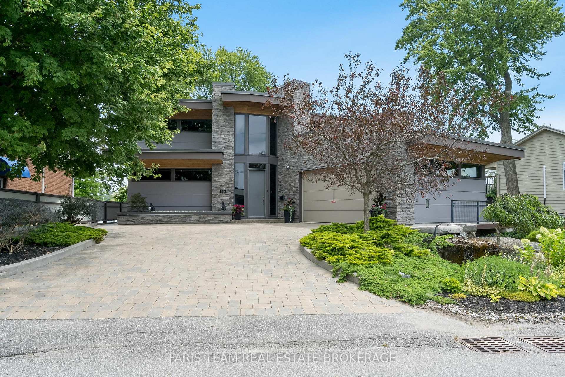 Photo 4 of 183 Cedar Island Road, Orillia — HOMEH