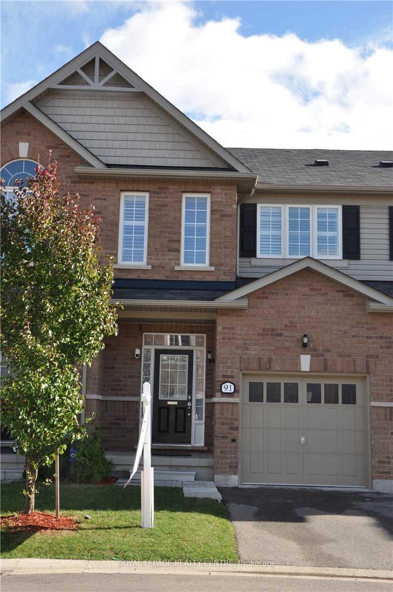 Front of Unit 91, 651 Farmstead Drive