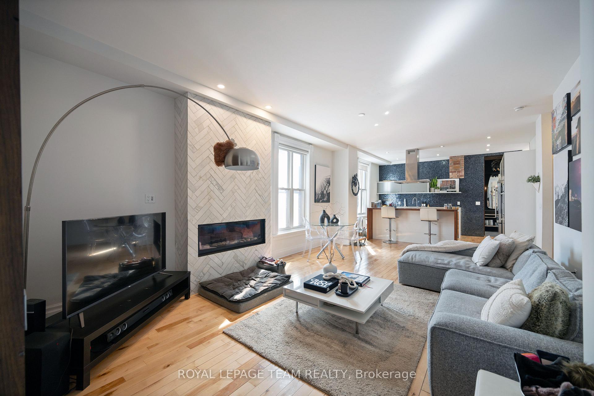 Photo 4 of 72 Maclaren Street, Ottawa, Ottawa Centre/Golden Triangle — HOMEH