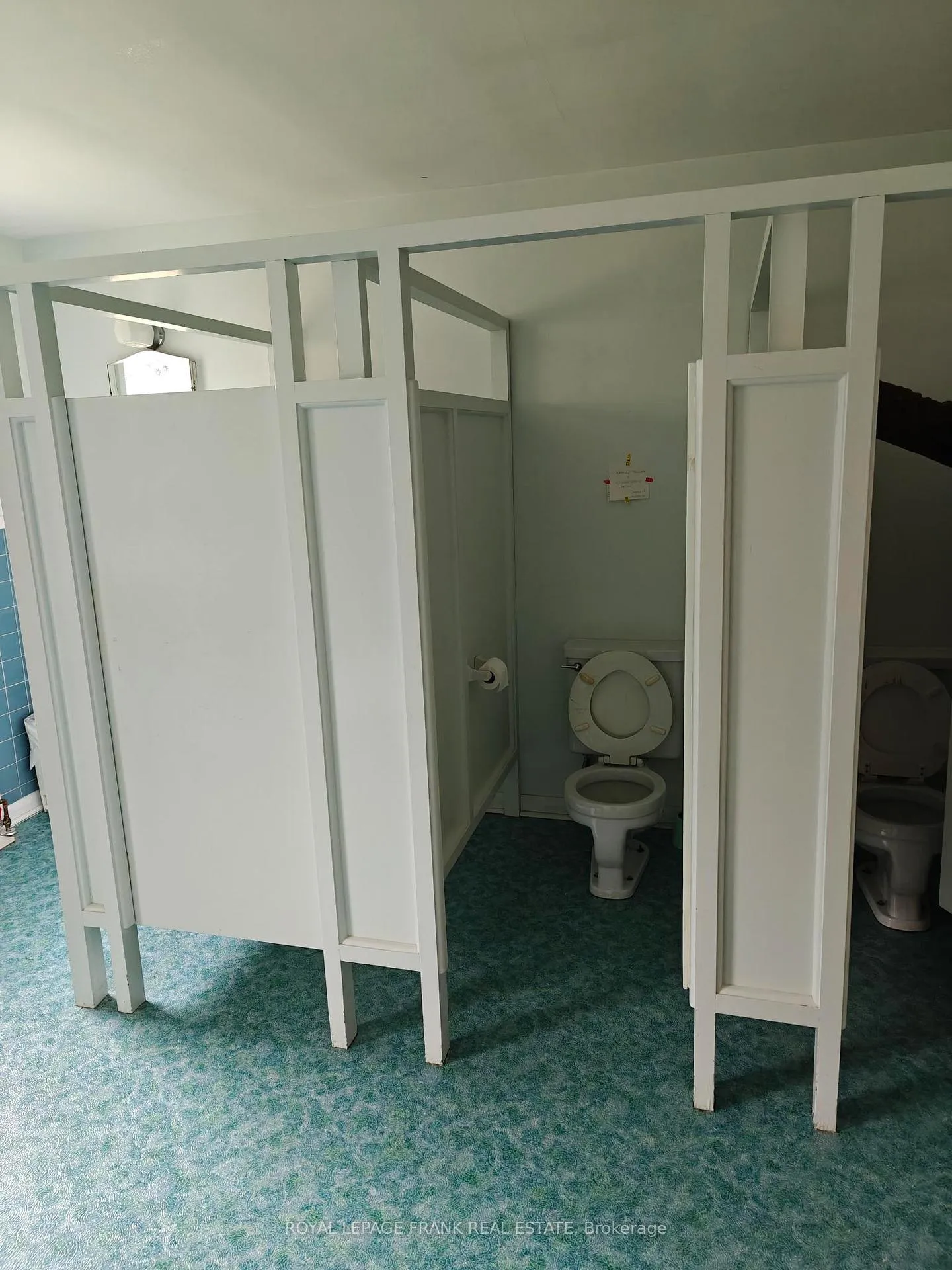 Photo 6 of Unit Room #9, 374 Central Park Boulevard S, Oshawa, Central — HOMEH