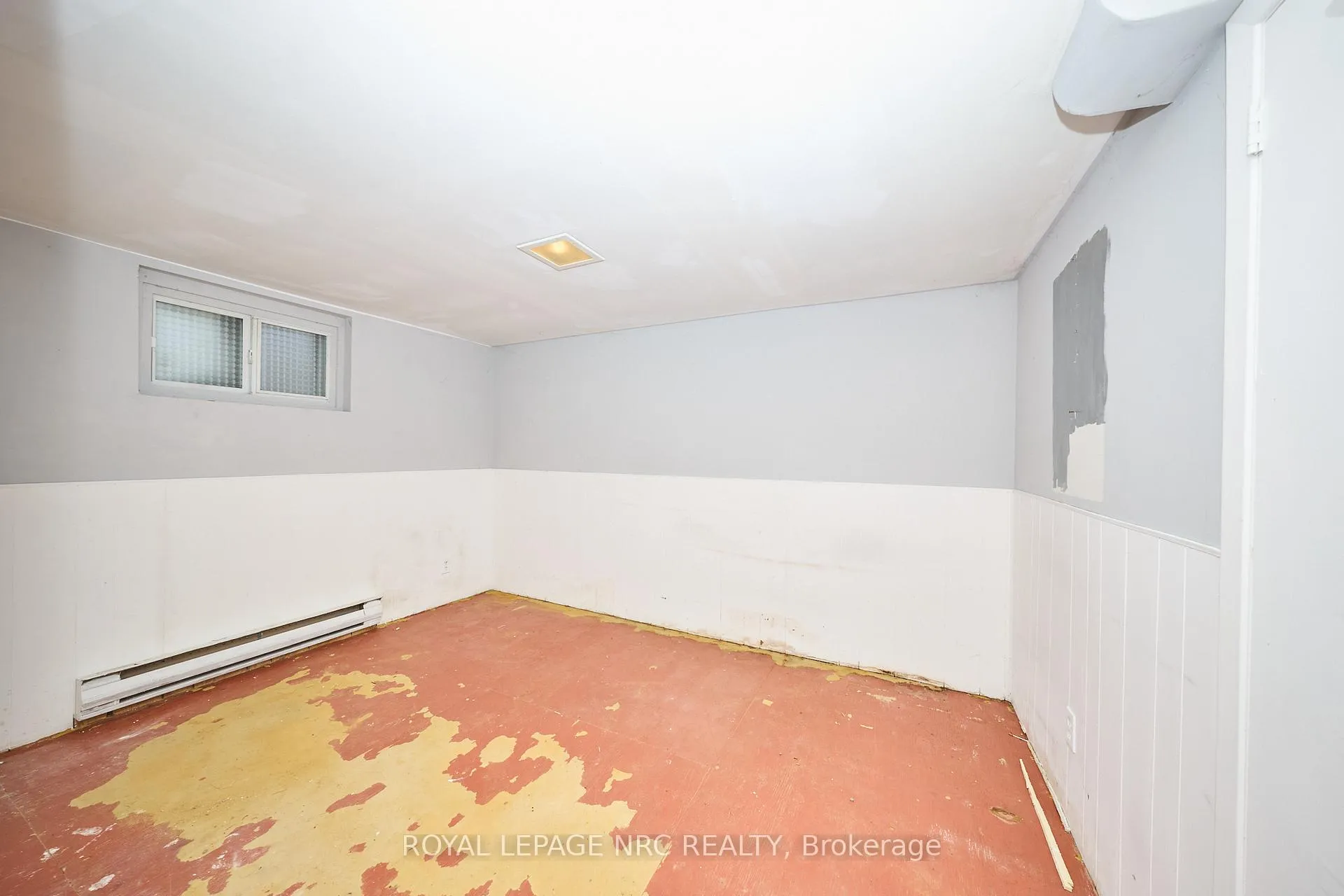 Photo 20 of 4639 Eastwood Crescent, Niagara Falls, Downtown — HOMEH
