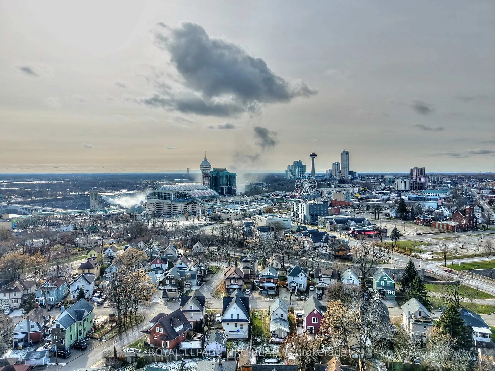 Photo 23 of 4639 Eastwood Crescent, Niagara Falls, Downtown — HOMEH