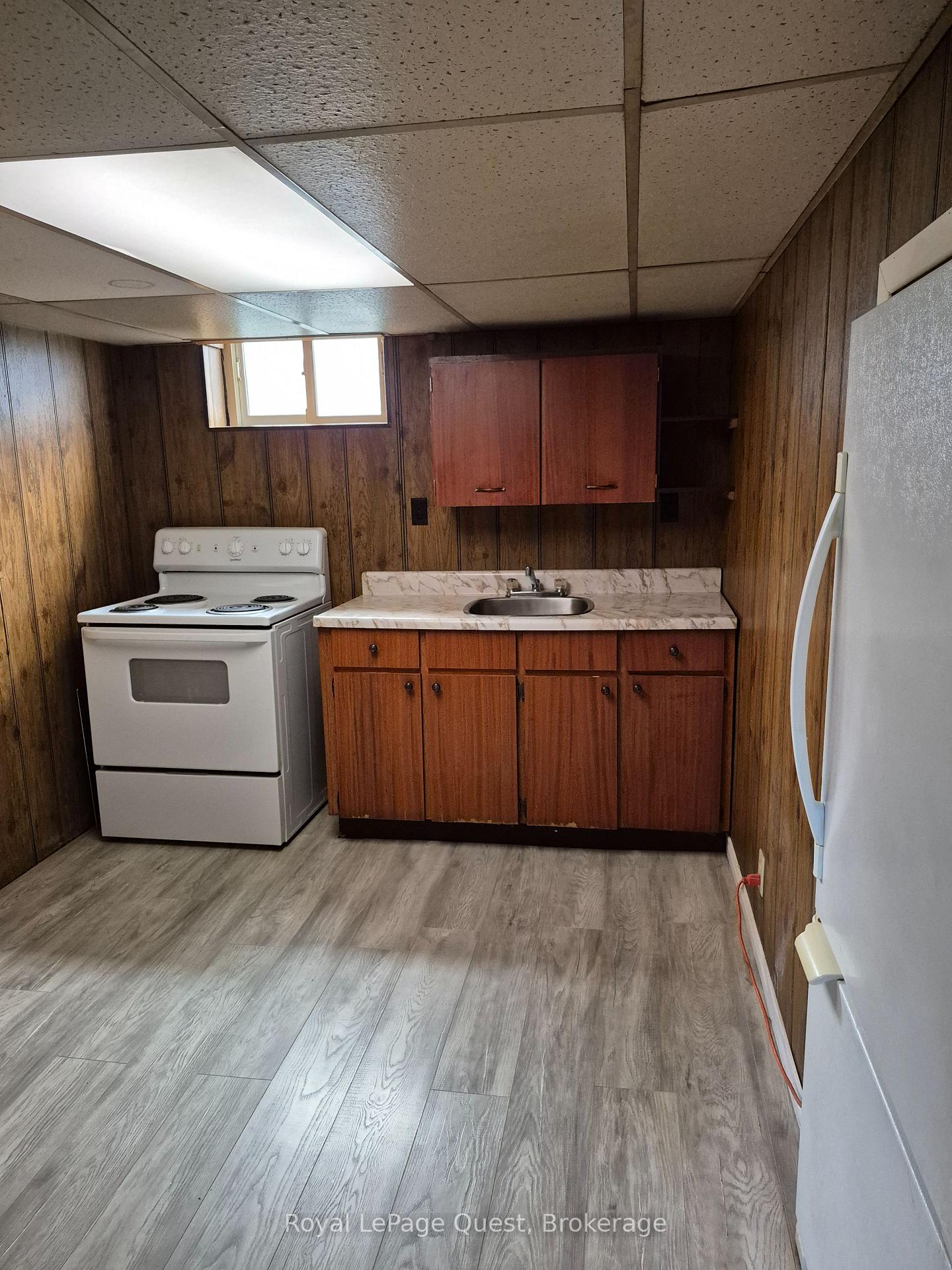 Photo 22 of 129 Simcoe Street, Orillia — HOMEH