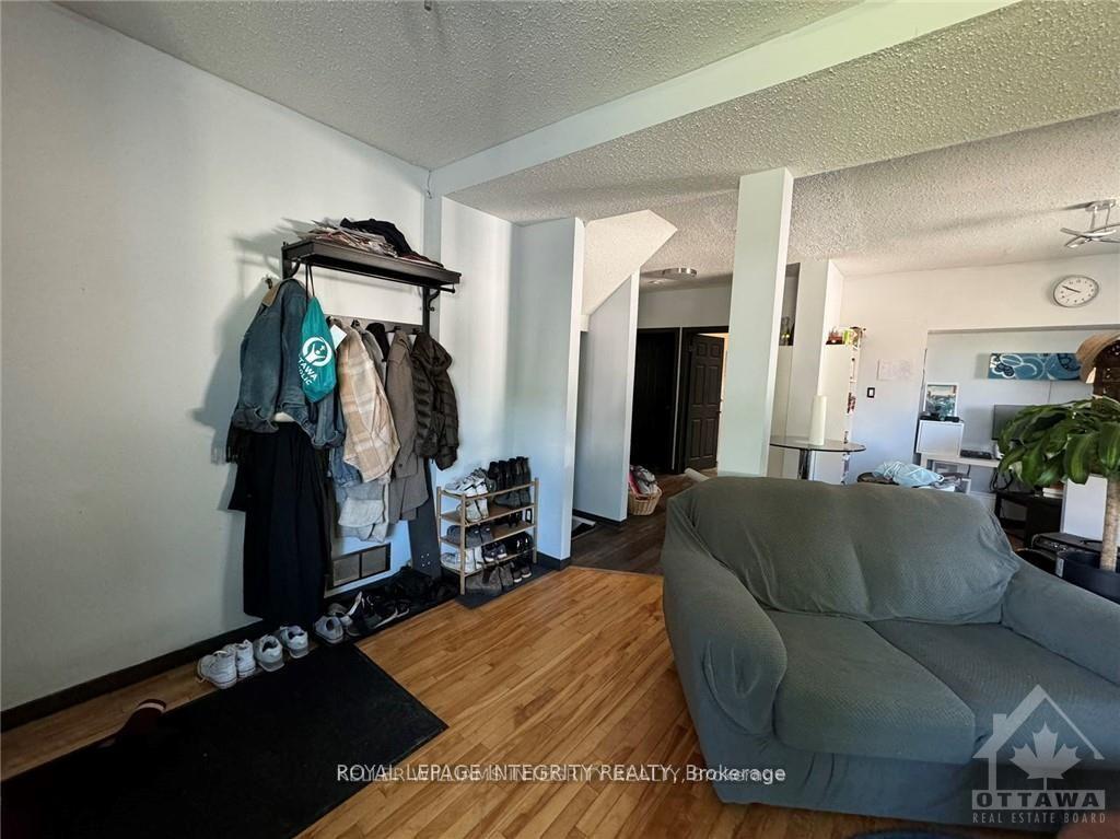 Photo 5 of Unit 1, 110 Glynn Avenue, Ottawa, Overbrook — HOMEH