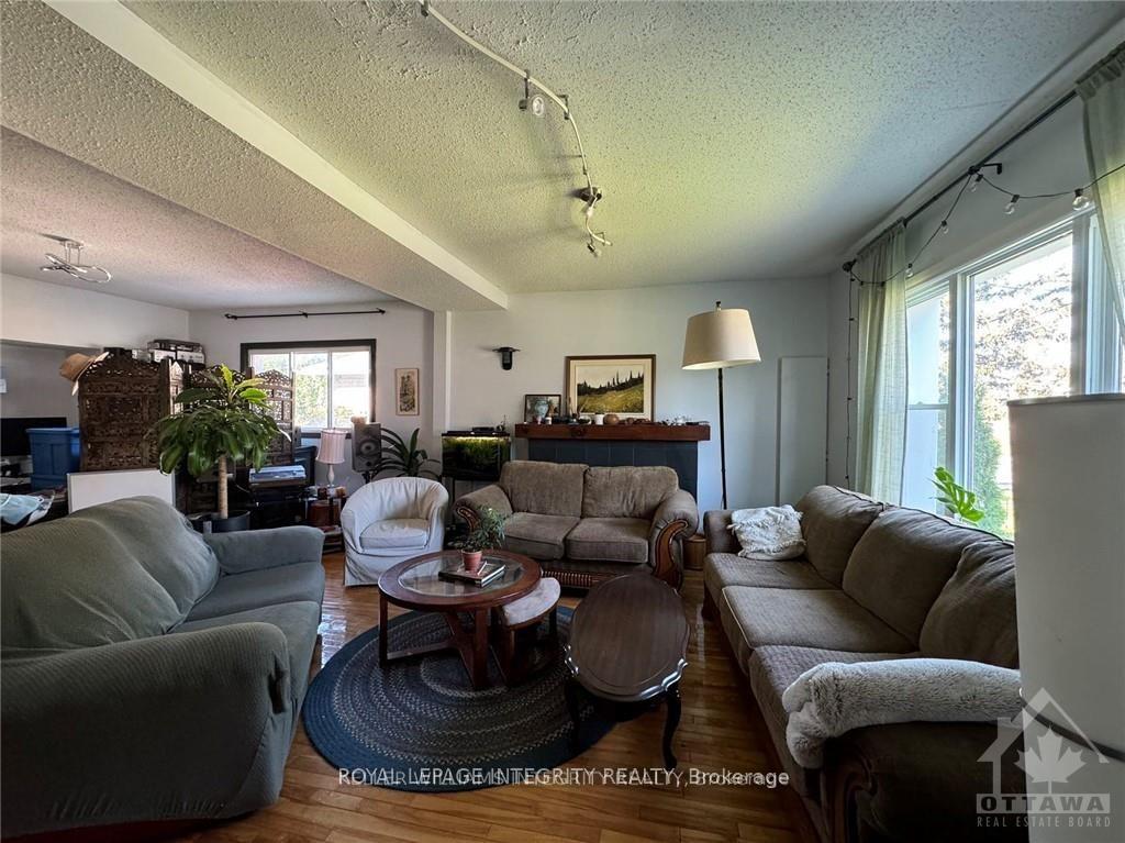 Photo 6 of Unit 1, 110 Glynn Avenue, Ottawa, Overbrook — HOMEH