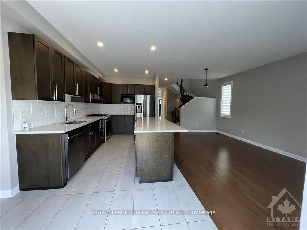 Photo 15 of 18 Gardenpost Terrace S, Ottawa, Avalon West — HOMEH