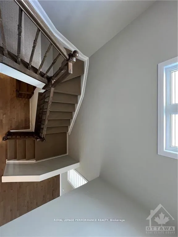 Photo 16 of 18 Gardenpost Terrace S, Ottawa, Avalon West — HOMEH