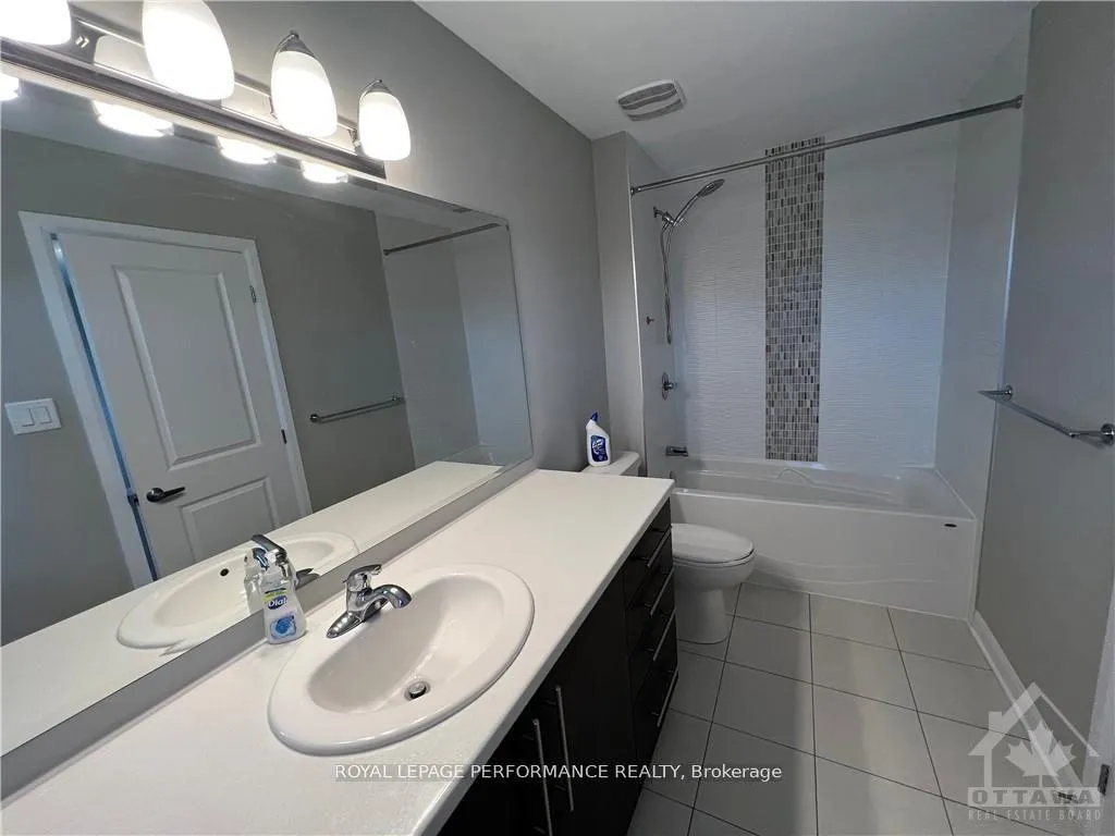 Photo 20 of 18 Gardenpost Terrace S, Ottawa, Avalon West — HOMEH