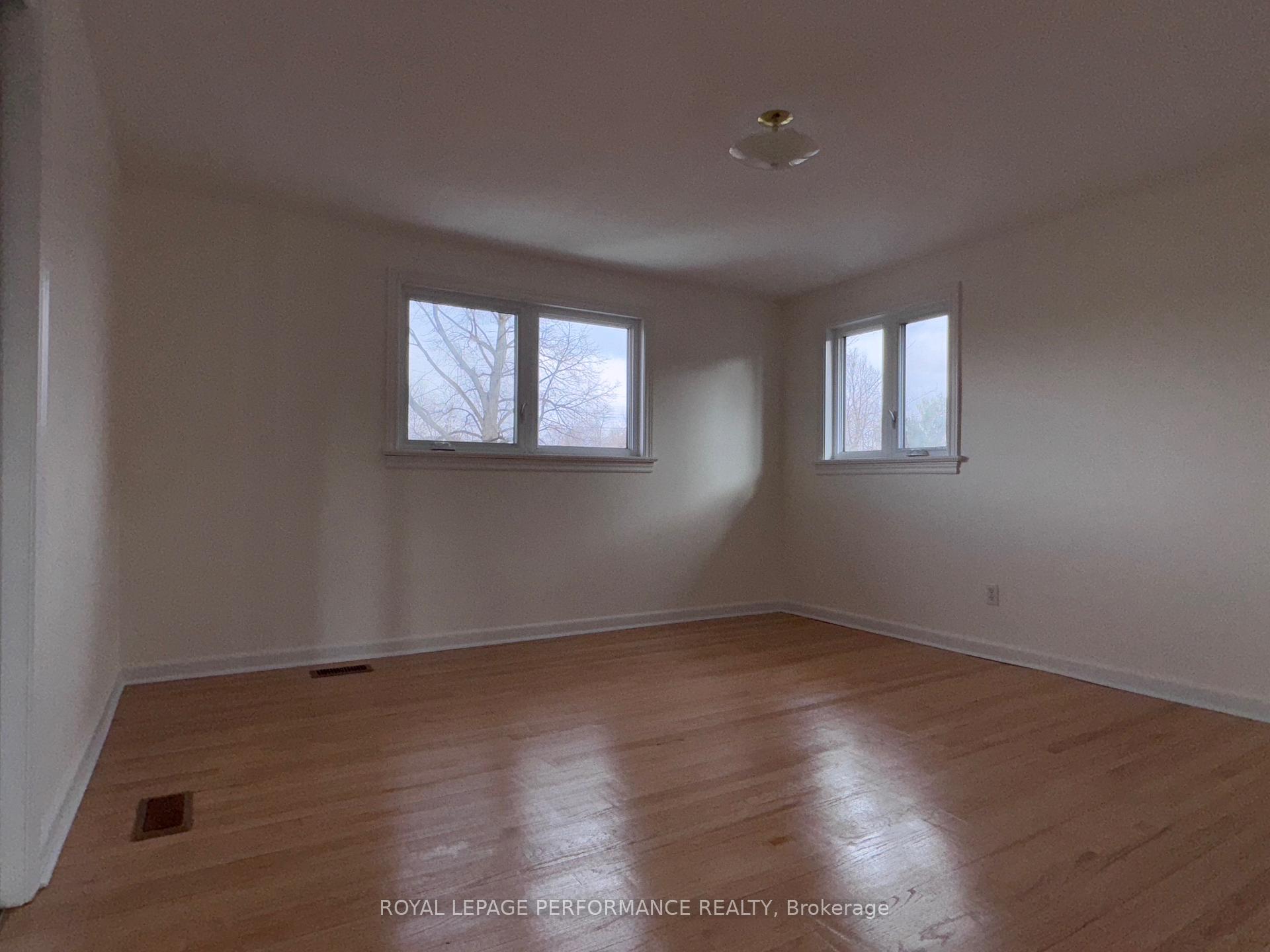 Photo 17 of 2368 Sudbury Avenue, Ottawa, Queensway Terrace South/Ridgeview — HOMEH