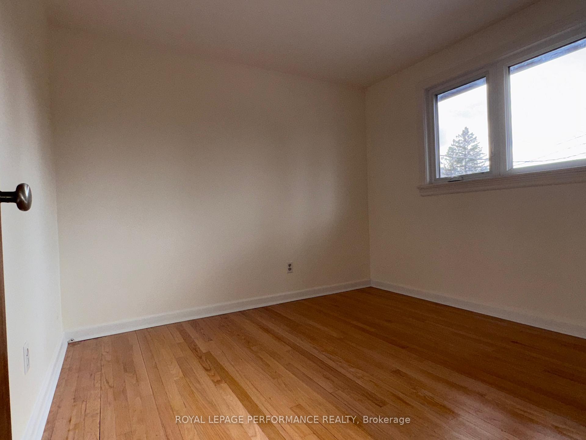 Photo 18 of 2368 Sudbury Avenue, Ottawa, Queensway Terrace South/Ridgeview — HOMEH