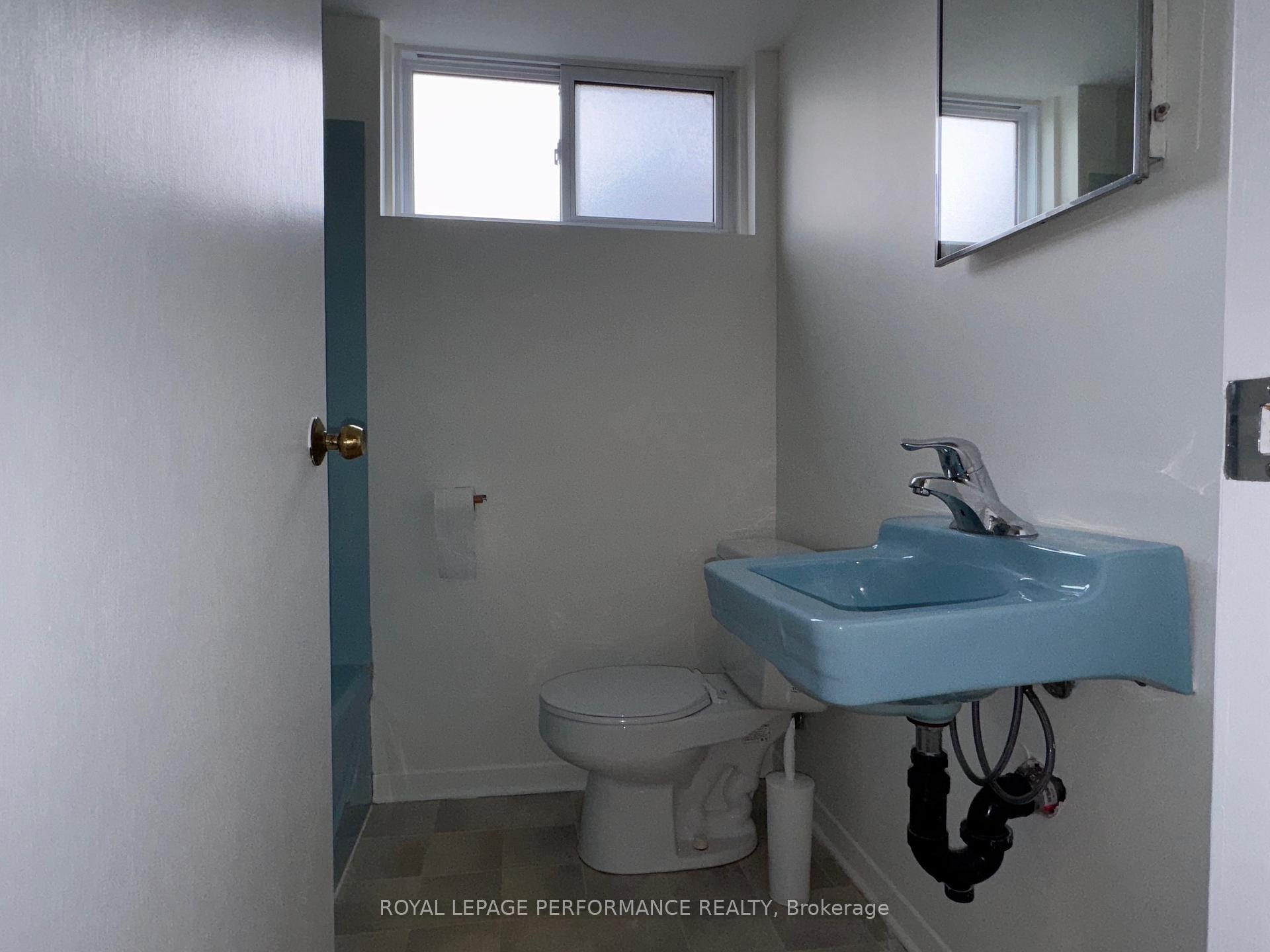 Photo 23 of 2368 Sudbury Avenue, Ottawa, Queensway Terrace South/Ridgeview — HOMEH