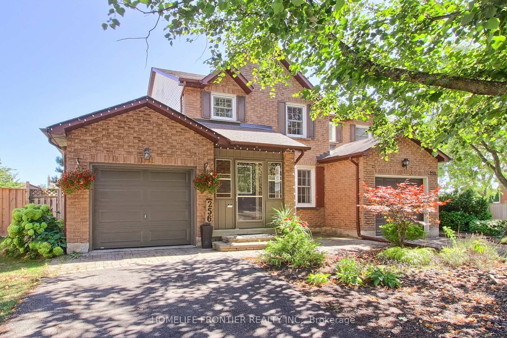 Photo 1 of 256 Ross Lane, Oakville, River Oaks — HOMEH