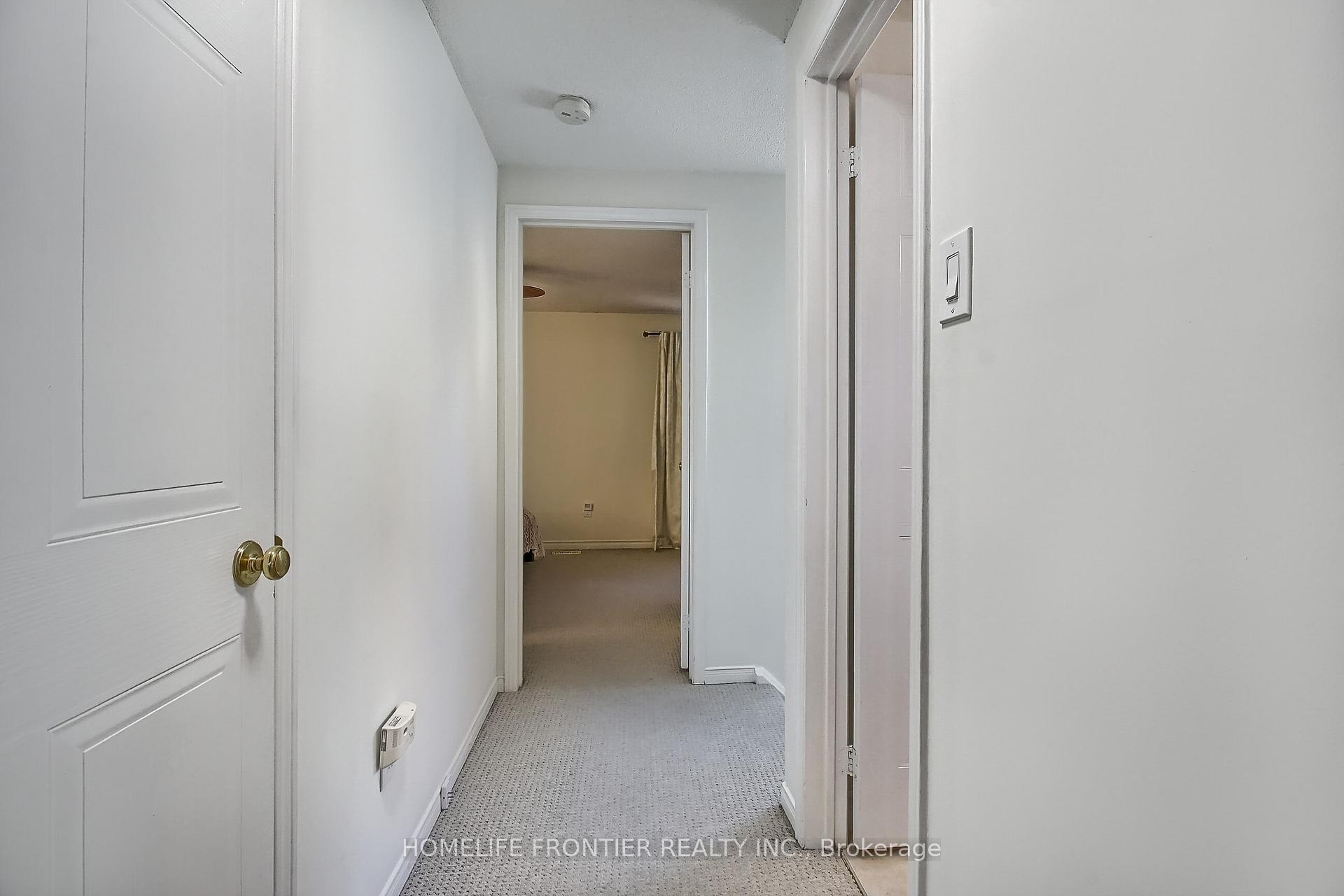 Photo 29 of 256 Ross Lane, Oakville, River Oaks — HOMEH