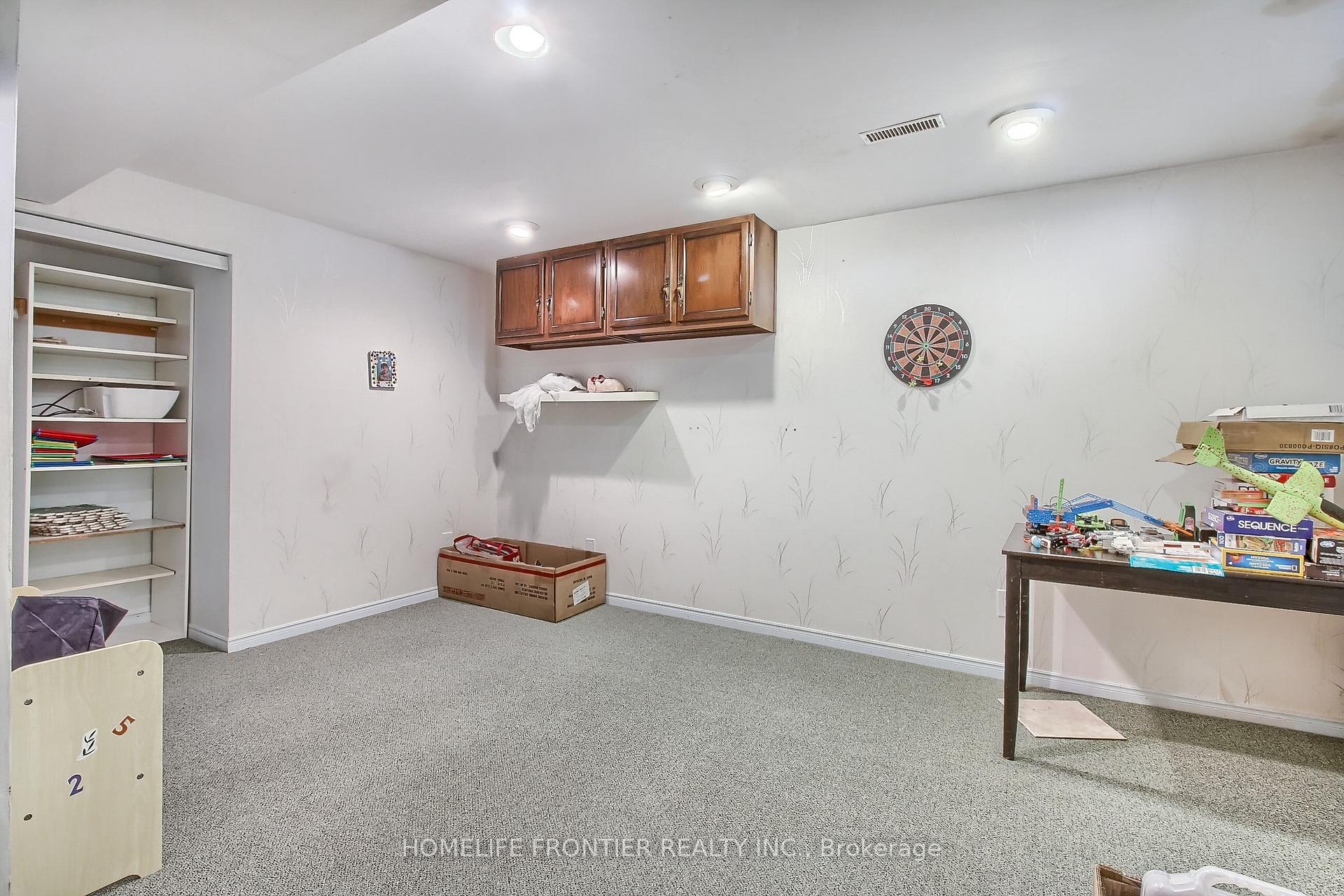Photo 39 of 256 Ross Lane, Oakville, River Oaks — HOMEH