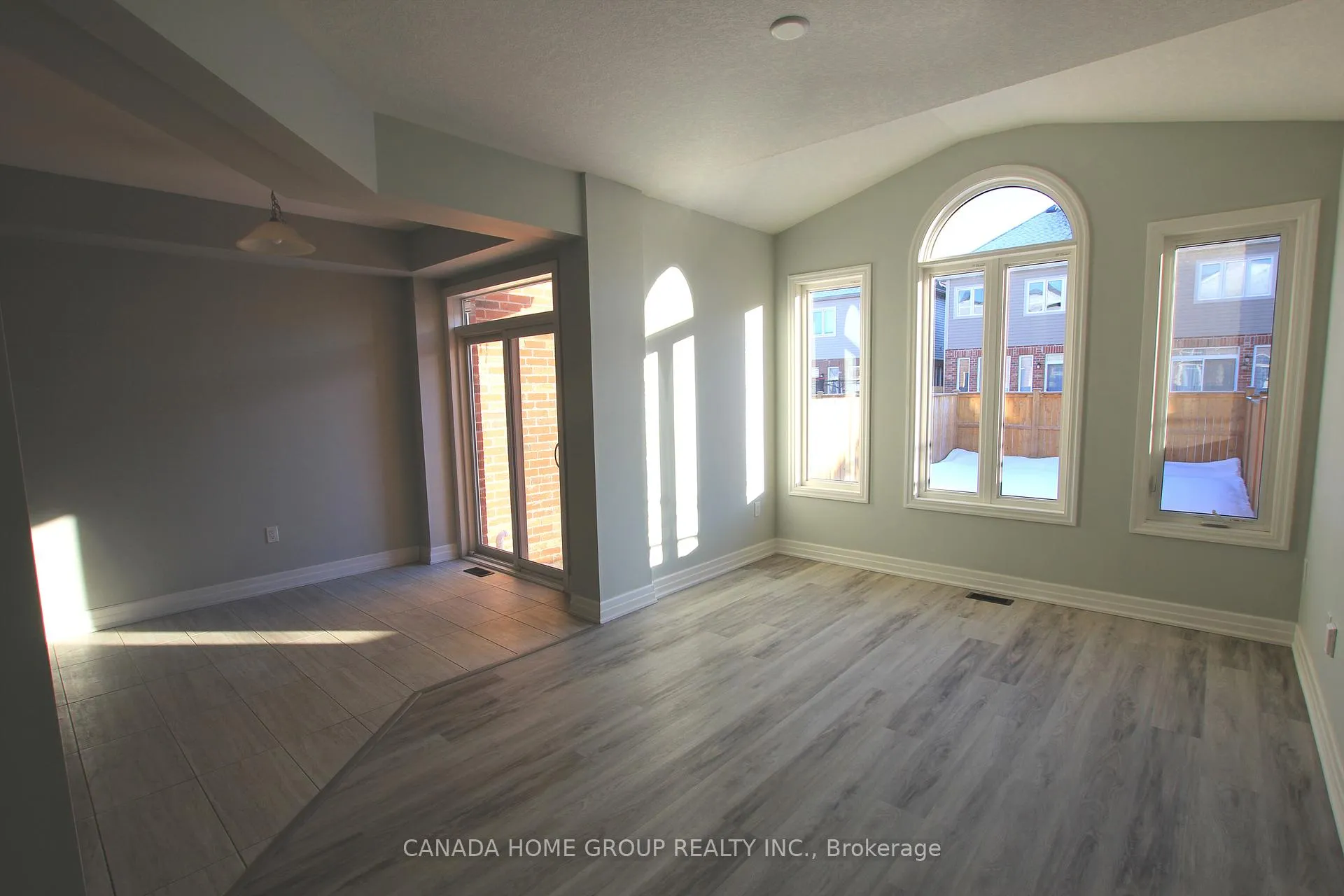 Photo 10 of 4324 Shuttleworth Drive, Niagara Falls, Lyons Creek — HOMEH