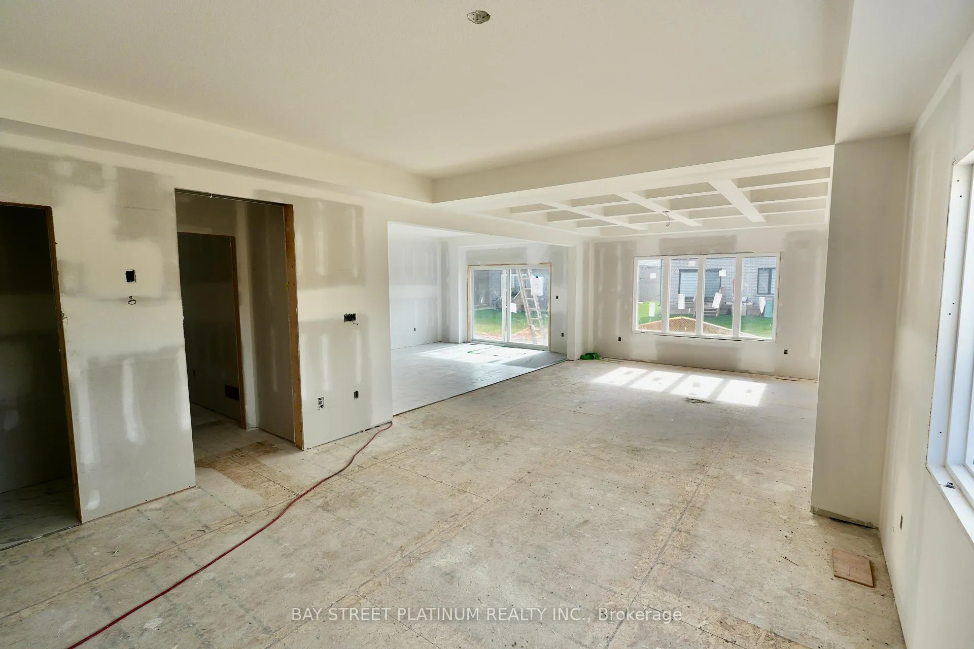 Photo 4 of 62 William Street, Pelham, Fonthill — HOMEH