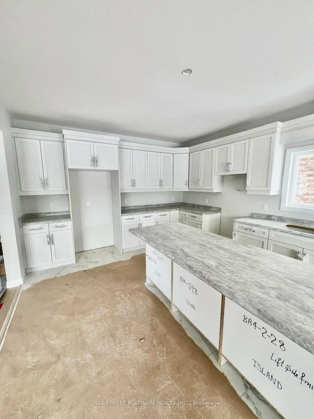 Photo 11 of 62 William Street, Pelham, Fonthill — HOMEH