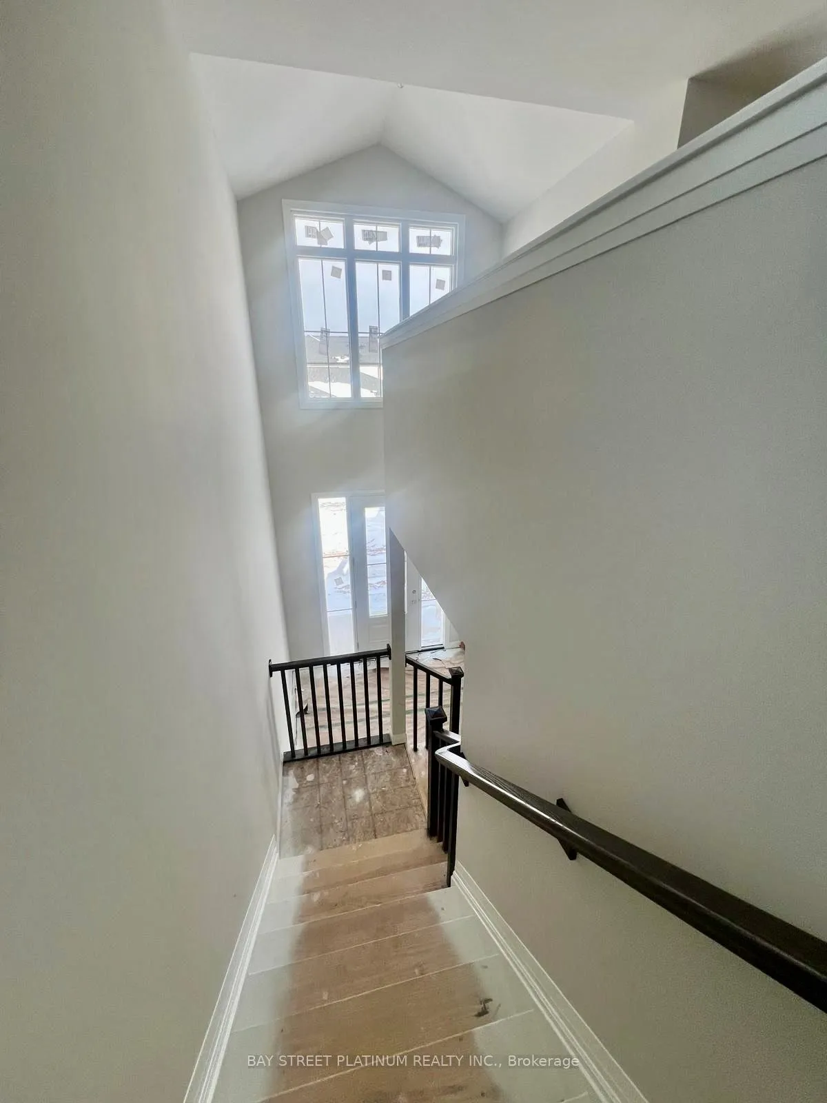 Photo 12 of 62 William Street, Pelham, Fonthill — HOMEH