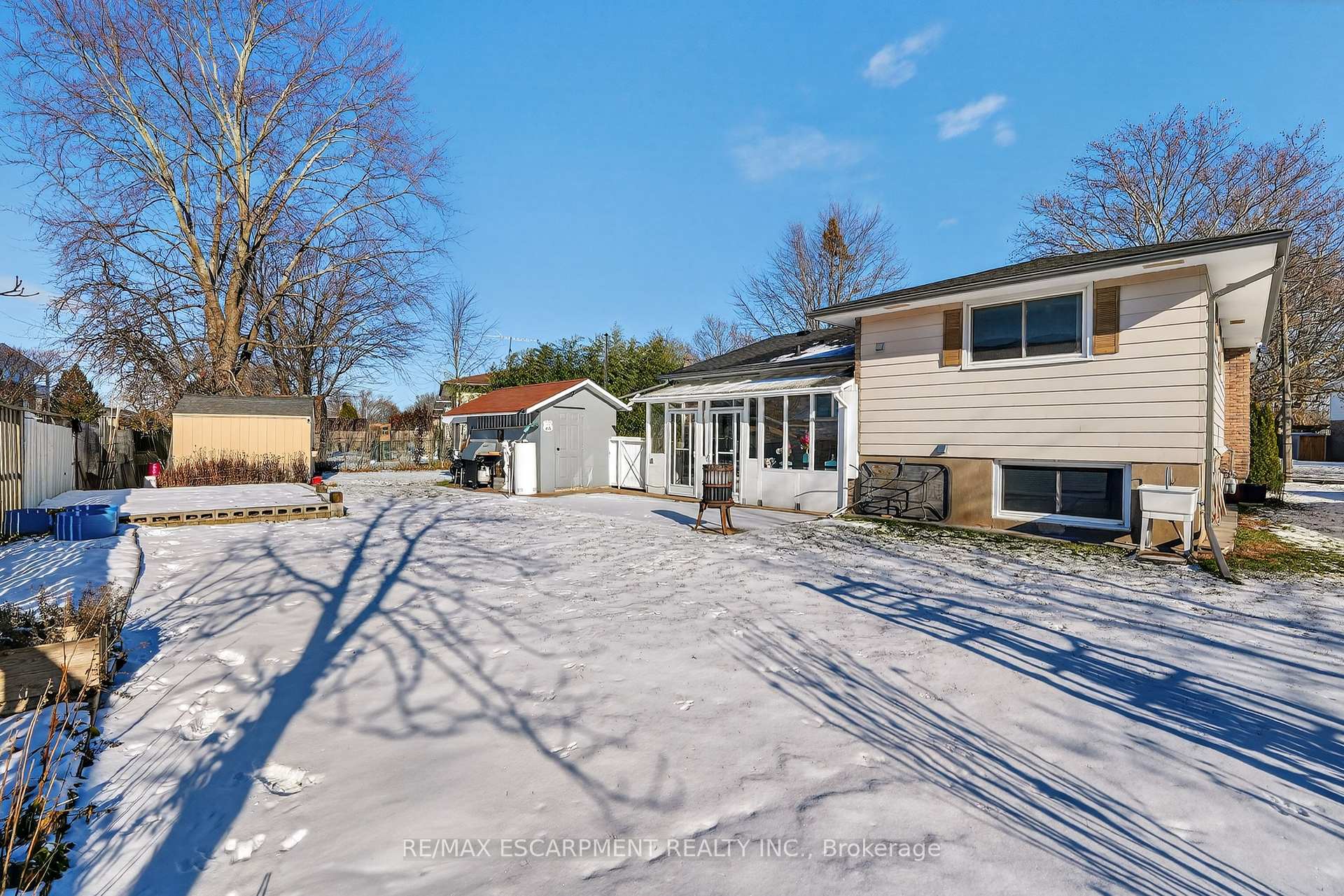 Photo 2 of 8162 Lynhurst Drive, Niagara Falls, West Wood — HOMEH