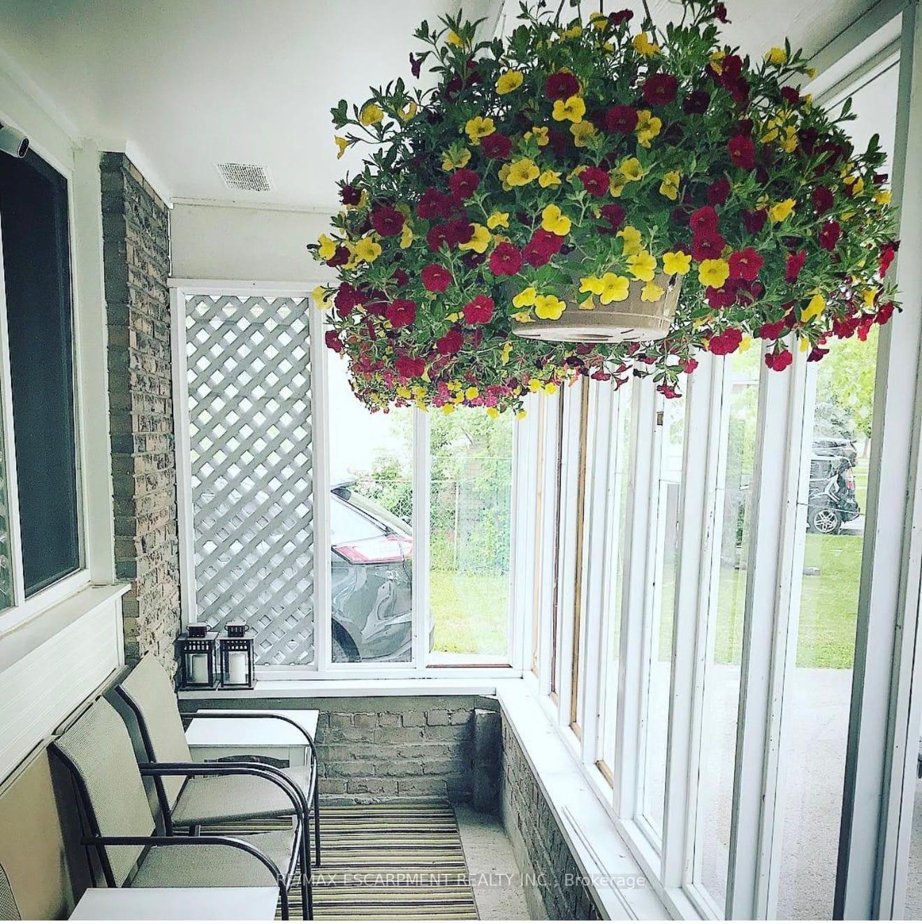 Photo 25 of 8162 Lynhurst Drive, Niagara Falls, West Wood — HOMEH