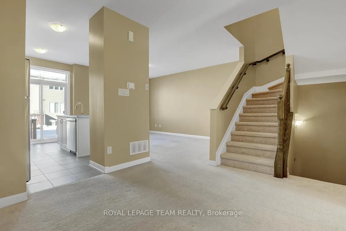 Photo 10 of 545 Decoeur Drive, Ottawa, Avalon West — HOMEH