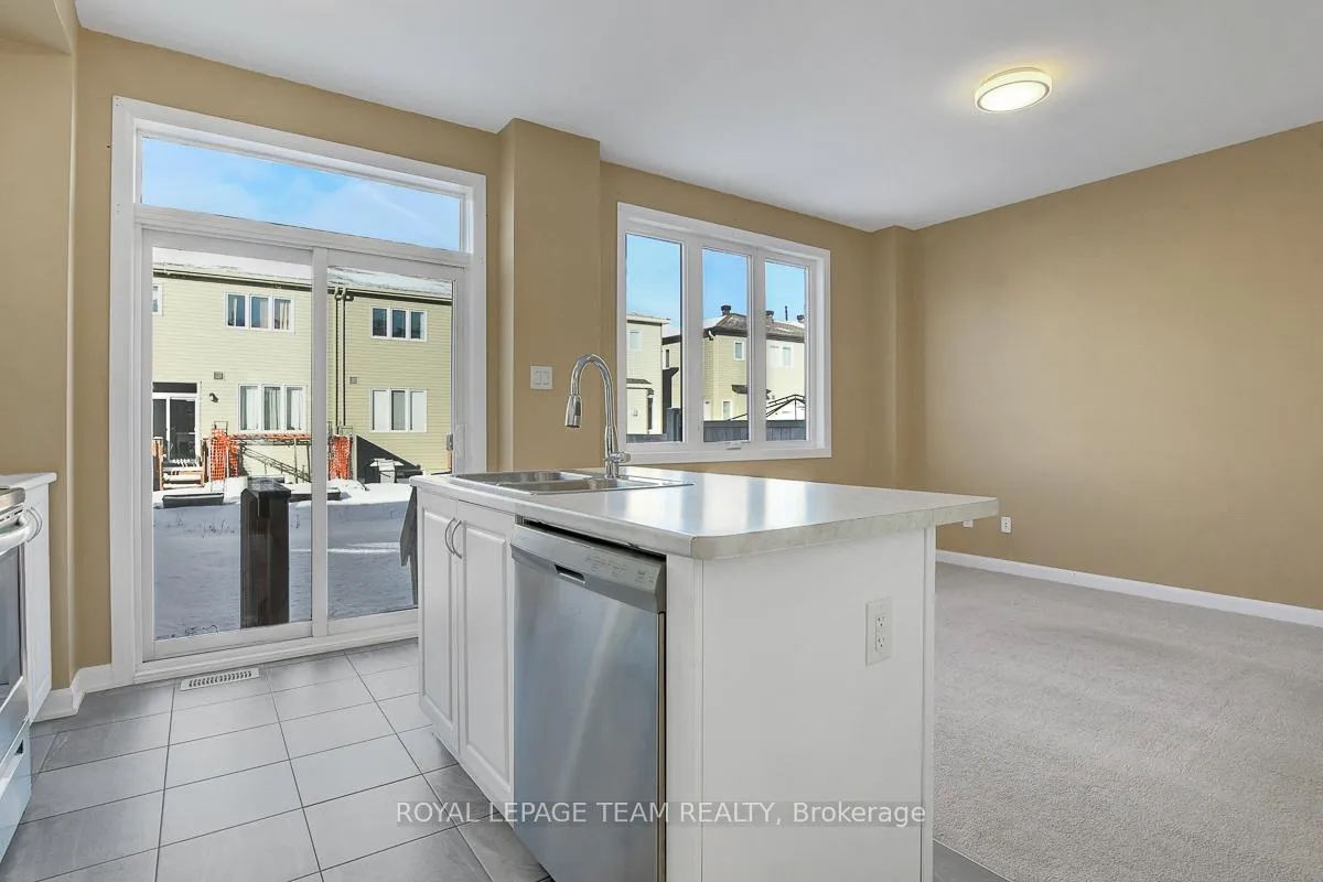 Photo 17 of 545 Decoeur Drive, Ottawa, Avalon West — HOMEH