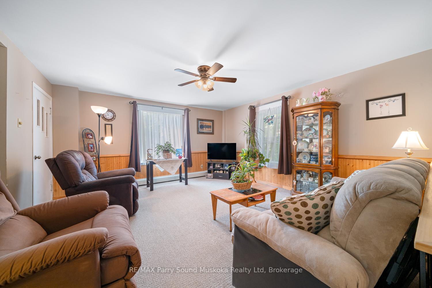 Photo 22 of 49 Cascade Street, Parry Sound — HOMEH