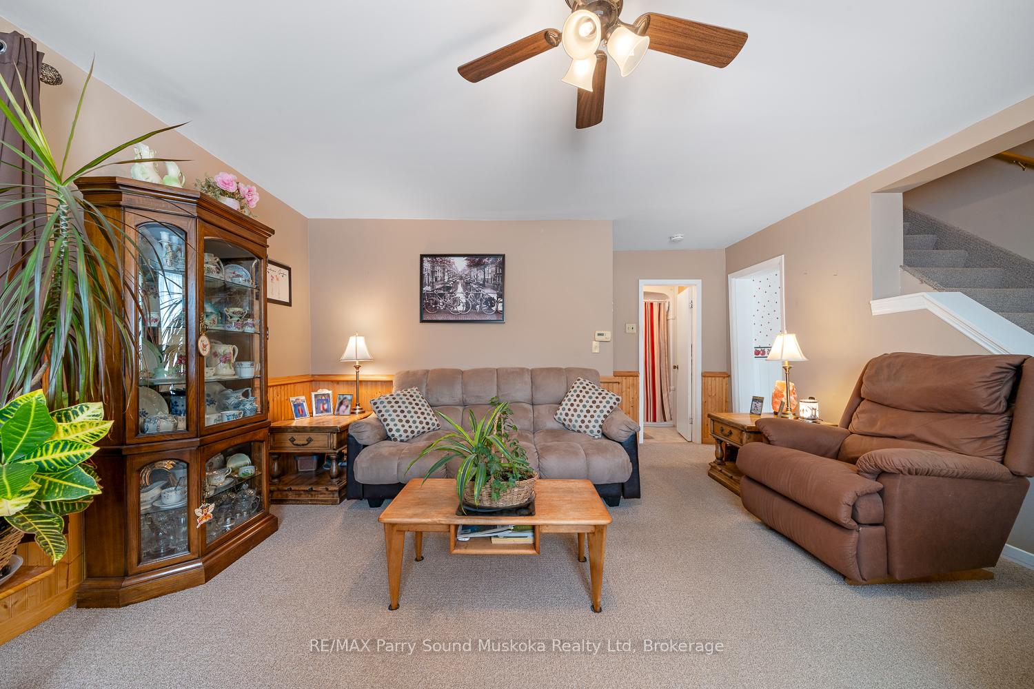 Photo 24 of 49 Cascade Street, Parry Sound — HOMEH