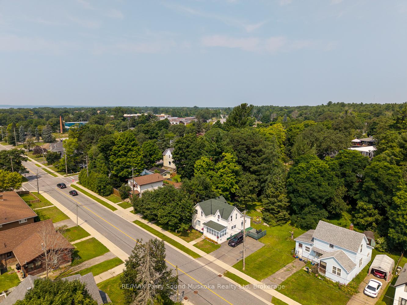 Photo 45 of 49 Cascade Street, Parry Sound — HOMEH