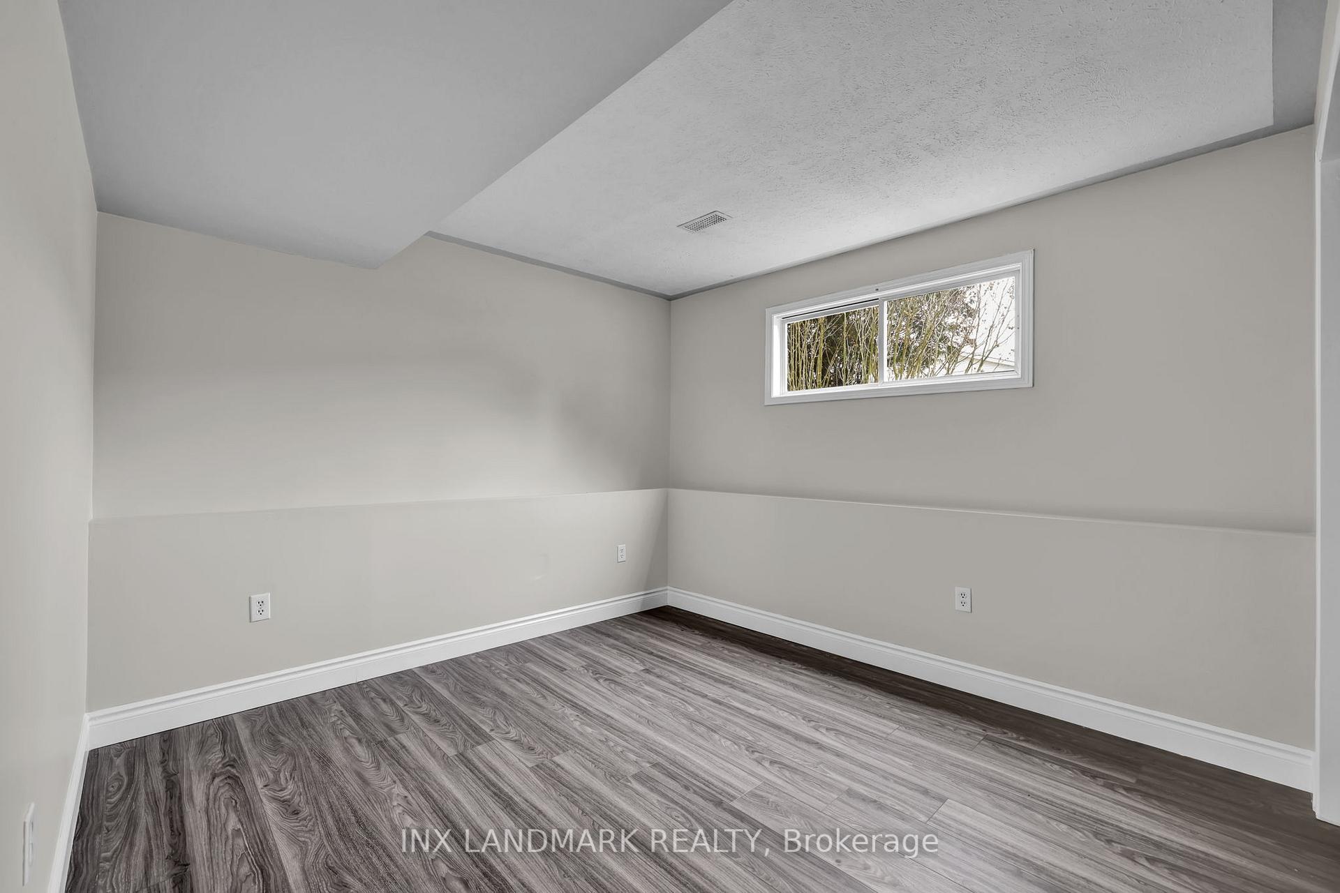 Photo 27 of 39 Leslie Avenue, Norfolk, Port Dover — HOMEH
