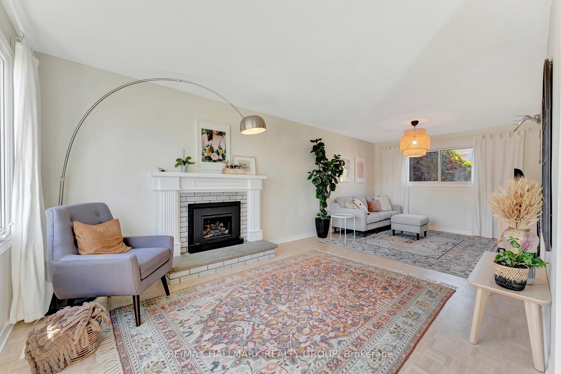 Photo 4 of 1252 Morrison Drive, Ottawa, Redwood Park — HOMEH