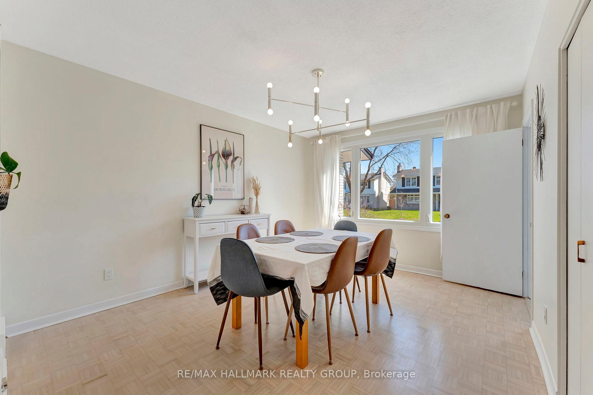Photo 7 of 1252 Morrison Drive, Ottawa, Redwood Park — HOMEH