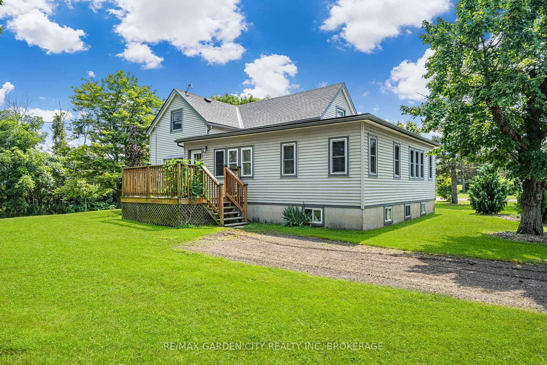 Photo 2 of 444 Webber Road, Pelham, Fenwick — HOMEH