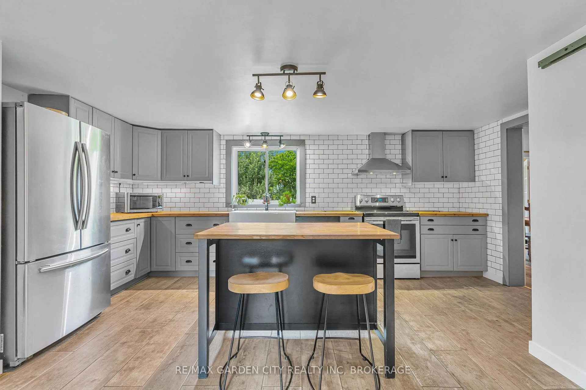Photo 12 of 444 Webber Road, Pelham, Fenwick — HOMEH