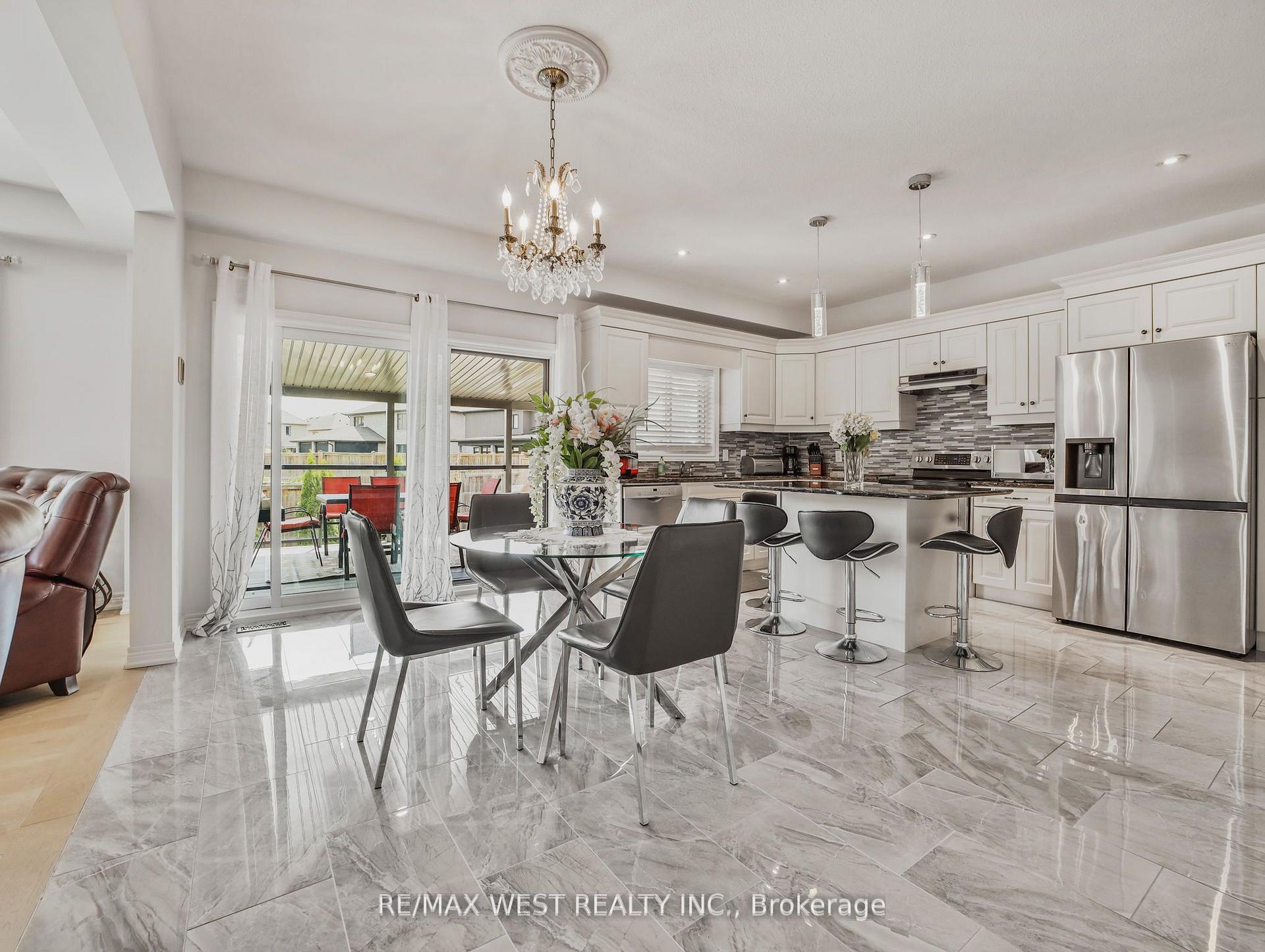 Photo 4 of 5632 Osprey Avenue, Niagara Falls, Forestview — HOMEH
