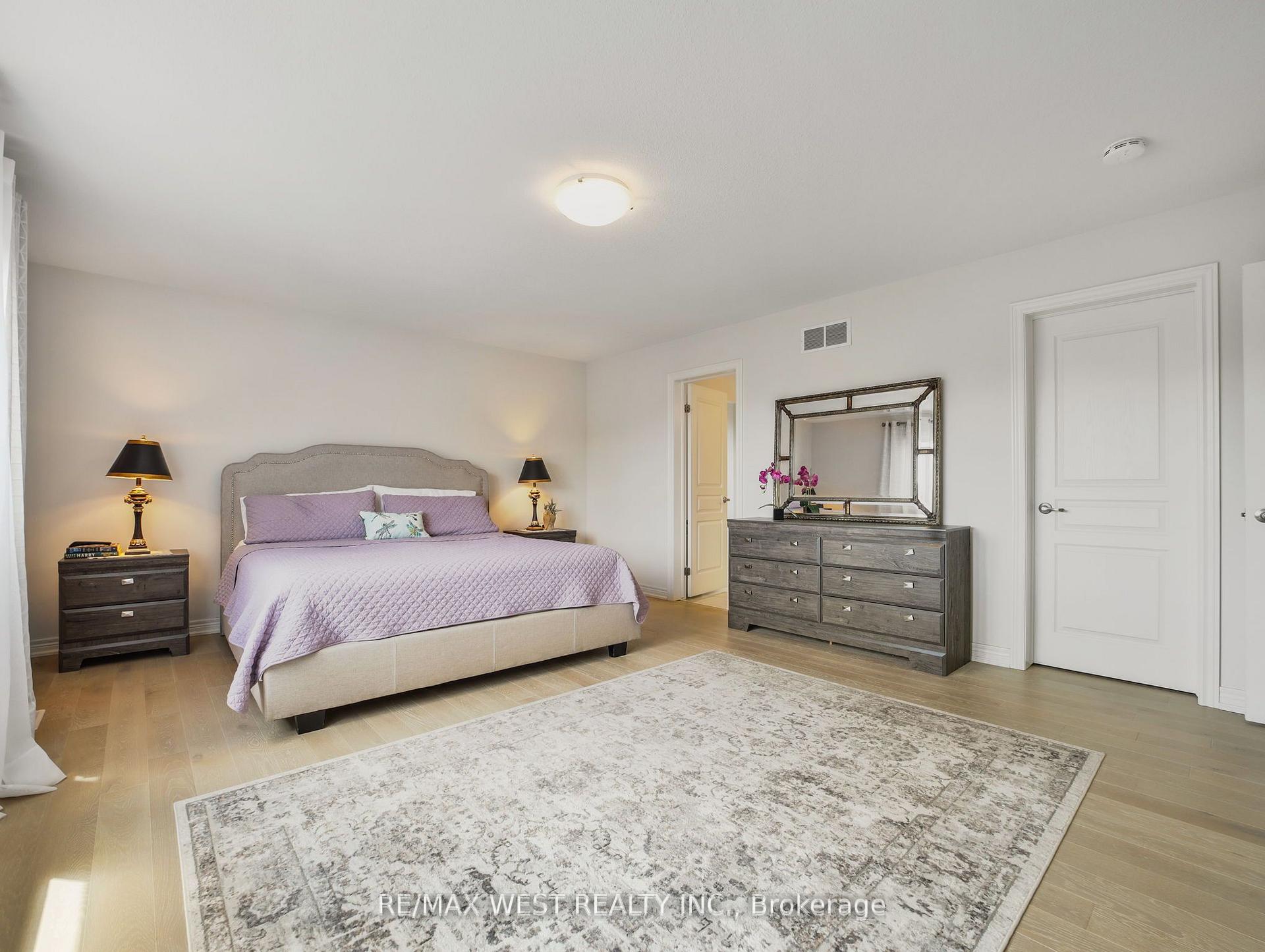 Photo 13 of 5632 Osprey Avenue, Niagara Falls, Forestview — HOMEH