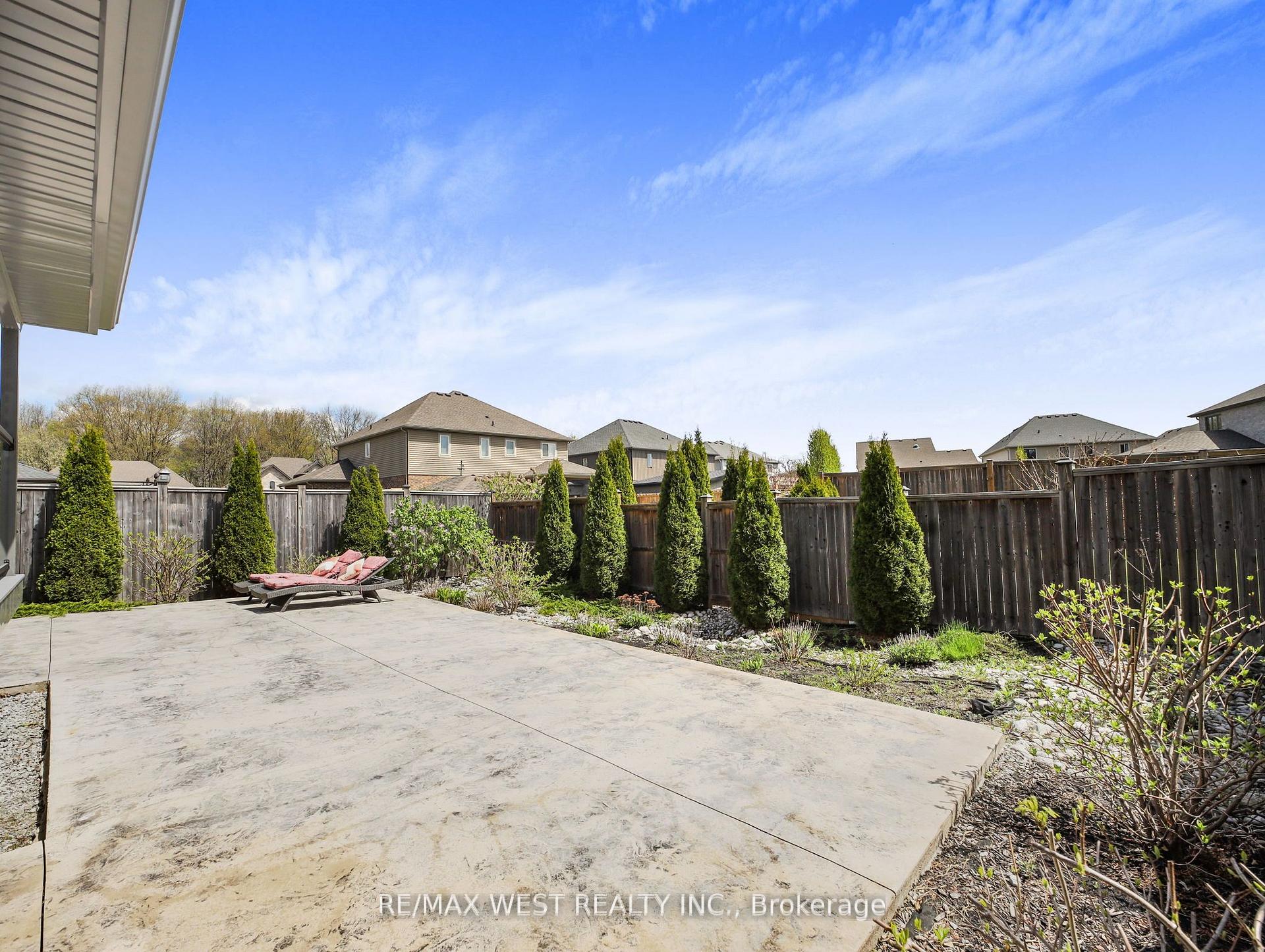 Photo 18 of 5632 Osprey Avenue, Niagara Falls, Forestview — HOMEH