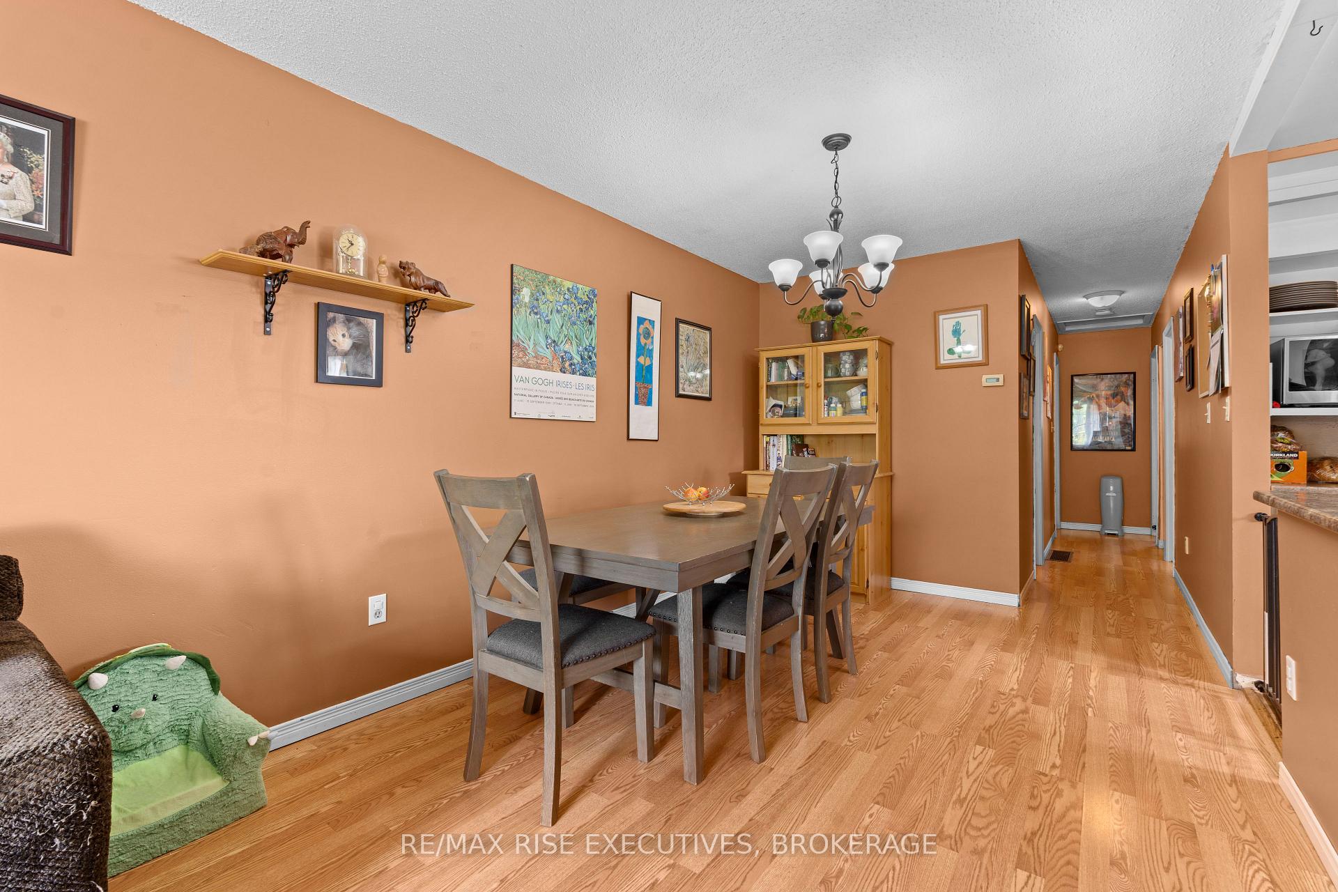 Photo 8 of 67 Wycliffe Crescent, Kingston, East of Sir John A. Blvd — HOMEH