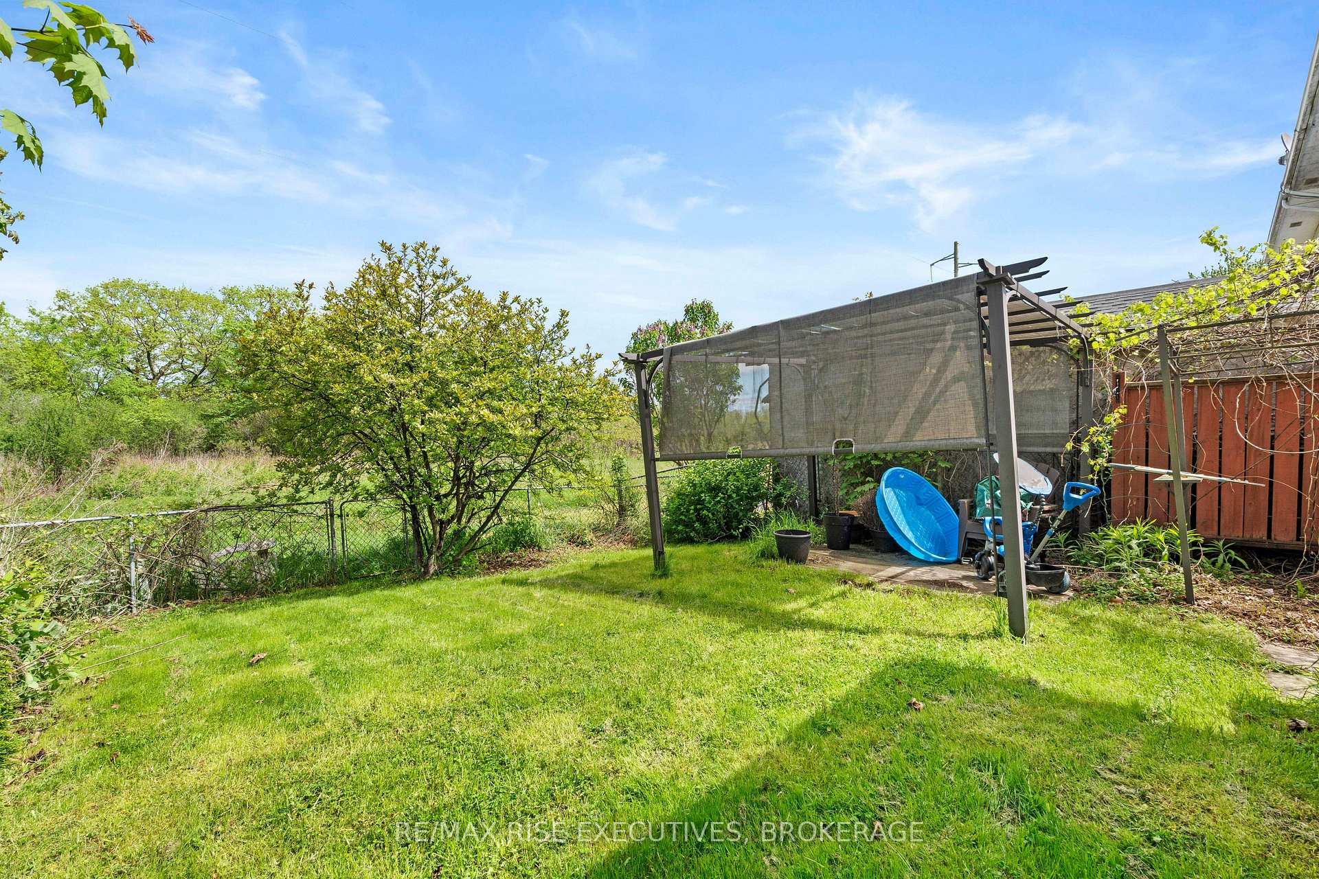 Photo 27 of 67 Wycliffe Crescent, Kingston, East of Sir John A. Blvd — HOMEH