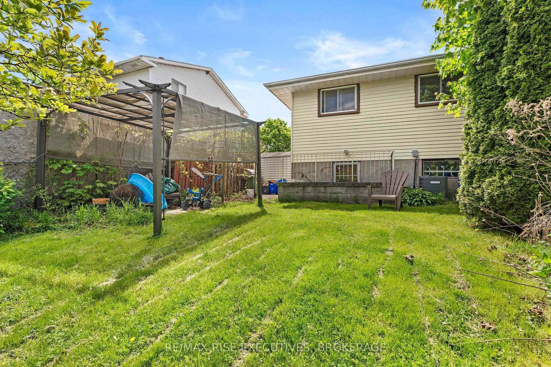 Photo 28 of 67 Wycliffe Crescent, Kingston, East of Sir John A. Blvd — HOMEH