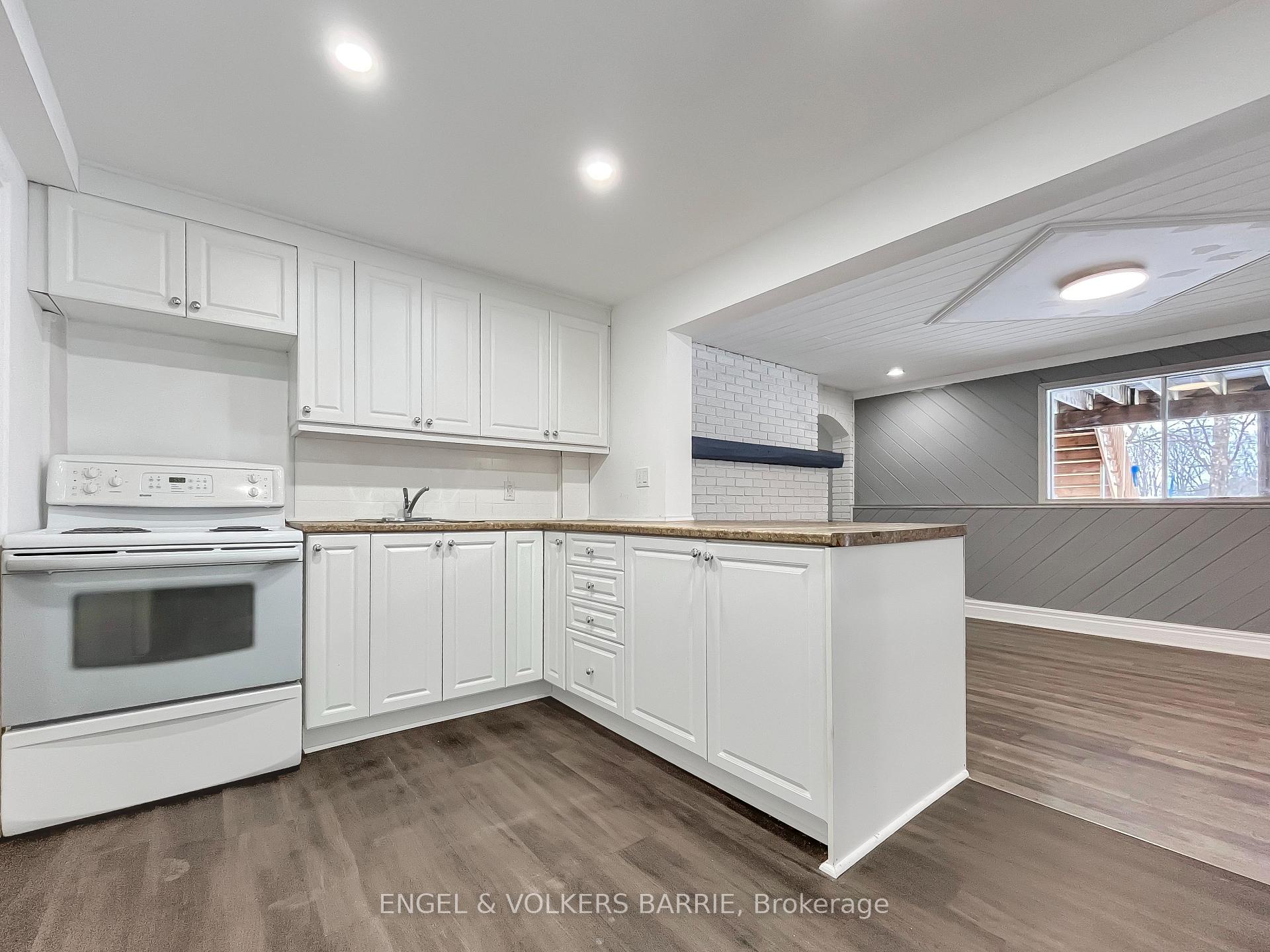 Photo 7 of Unit Lower, 7 Ridge Road E, Oro-Medonte, Rural Oro-Medonte — HOMEH