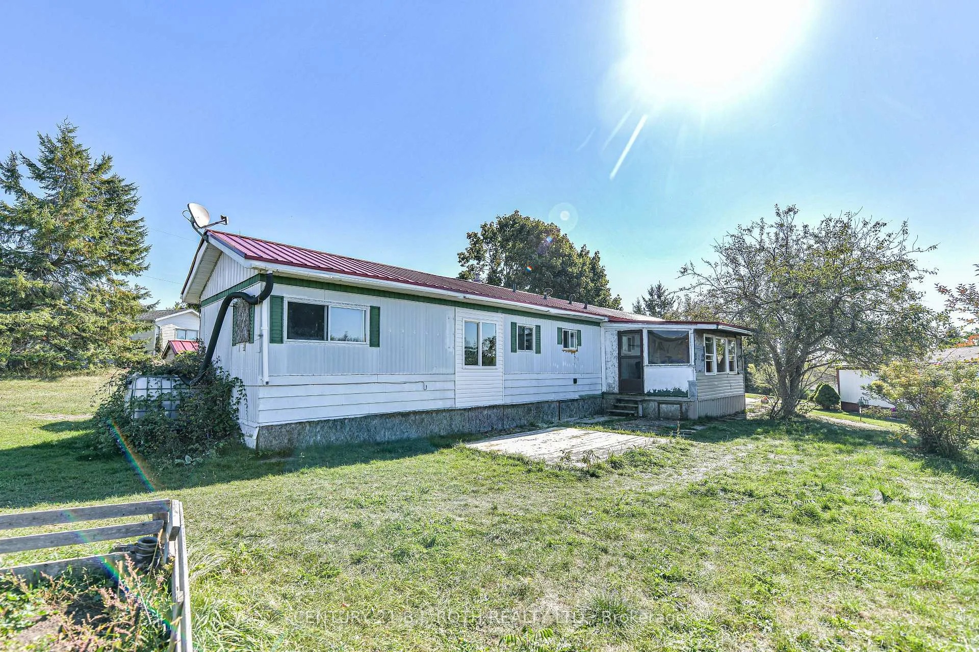 Photo 8 of 19 Claremont Crescent, Oro-Medonte, Rural Oro-Medonte — HOMEH