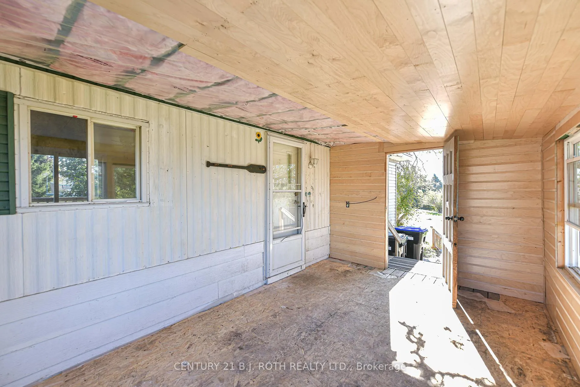 Photo 12 of 19 Claremont Crescent, Oro-Medonte, Rural Oro-Medonte — HOMEH